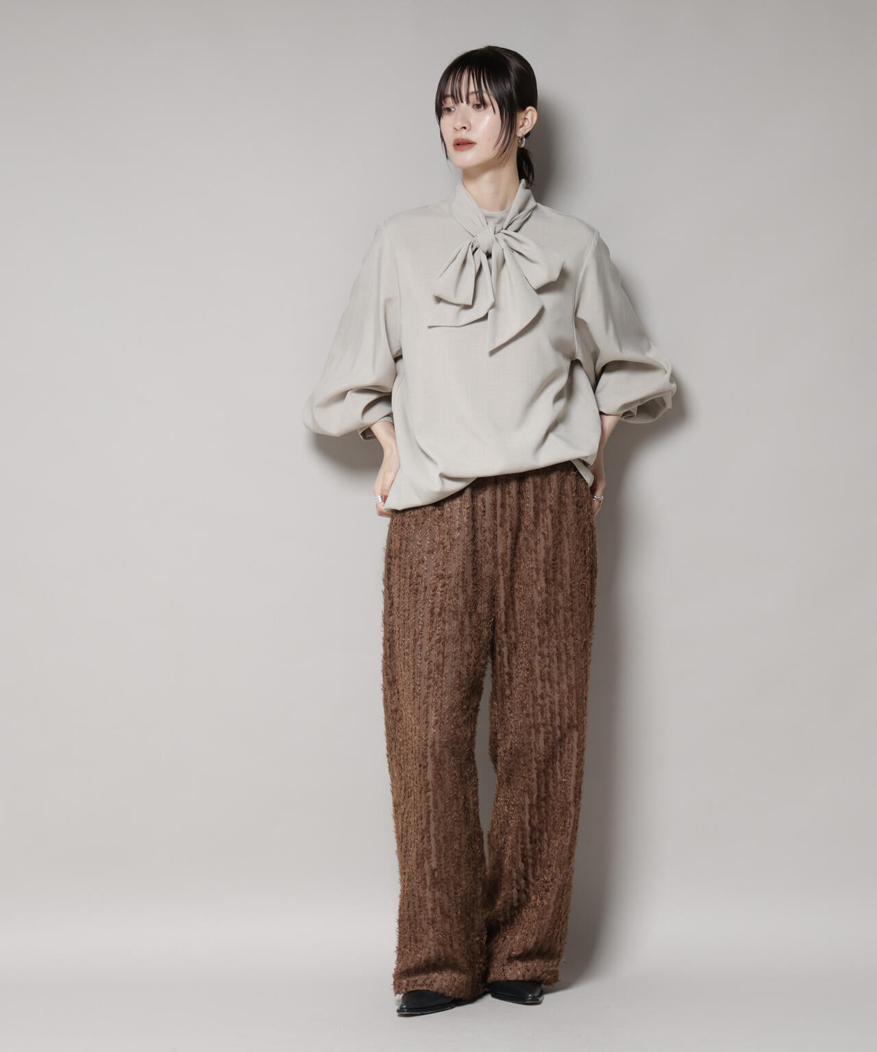 ボータイ取り外し可能2wayブラウス