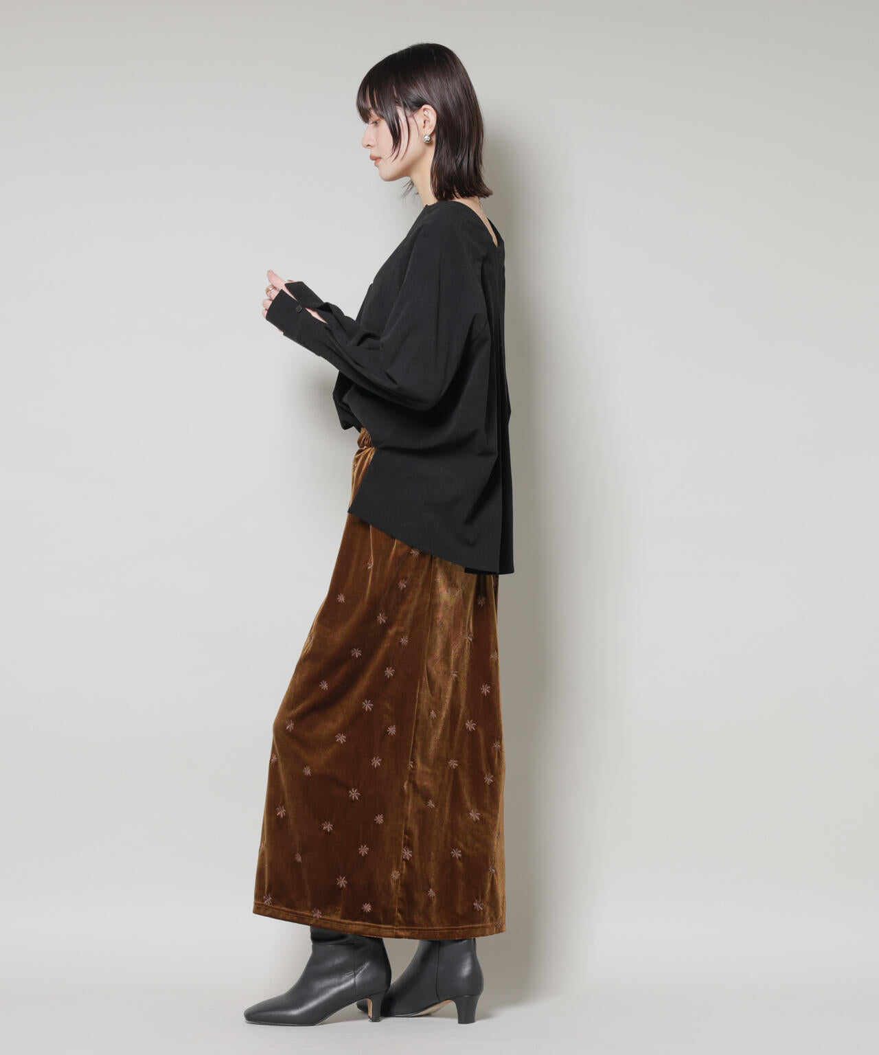 ストレッチ起毛スキッパープルオーバーブラウス(セットアップ可)