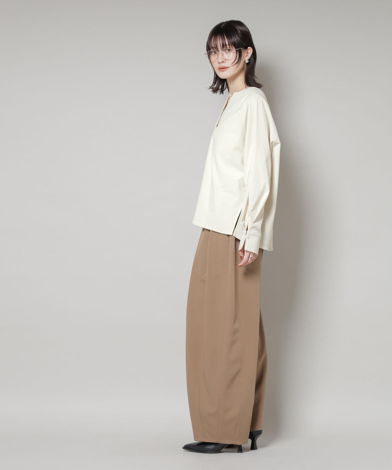 ストレッチ起毛スキッパープルオーバーブラウス(セットアップ可)