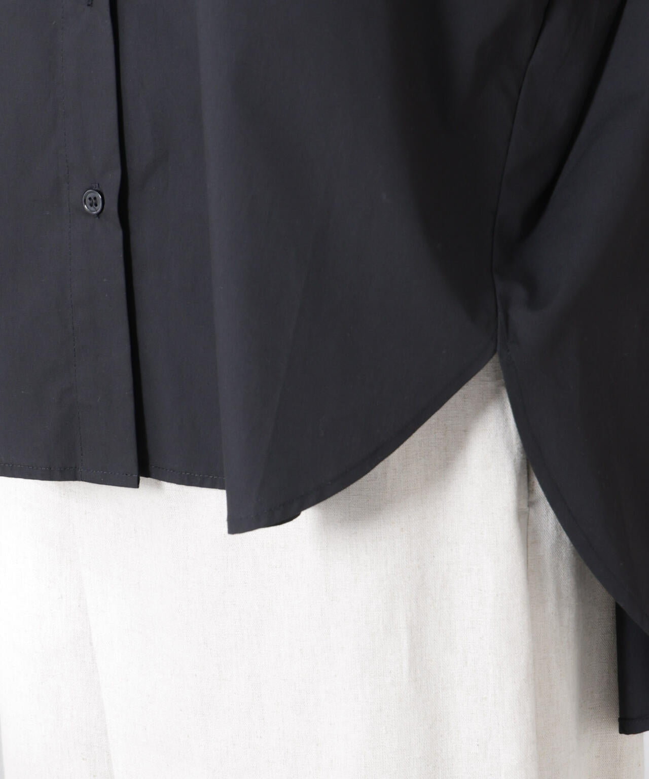 バックギャザーノースリーブブラウス