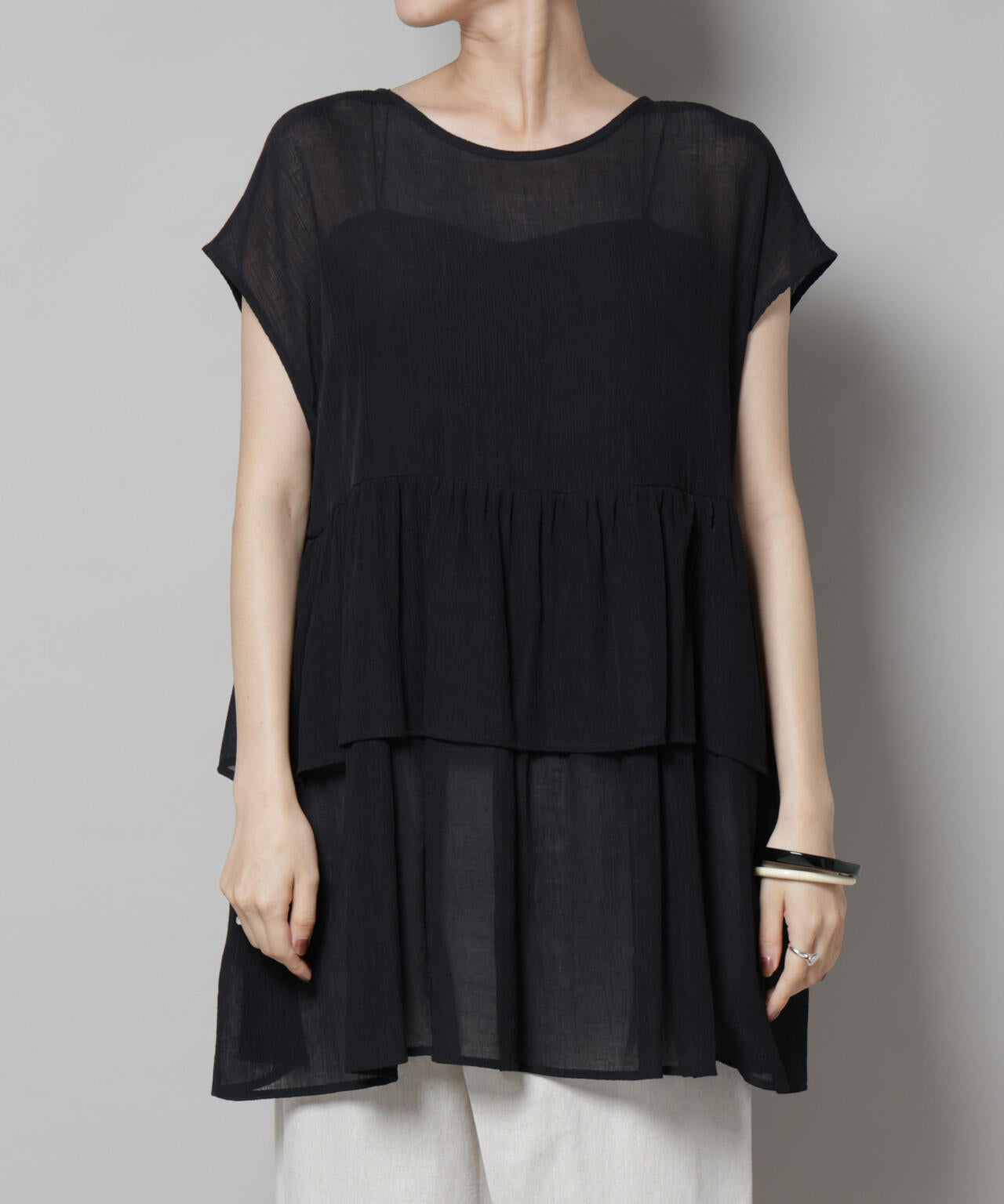 前後2wayシアー楊柳ノースリーブティアードブラウス