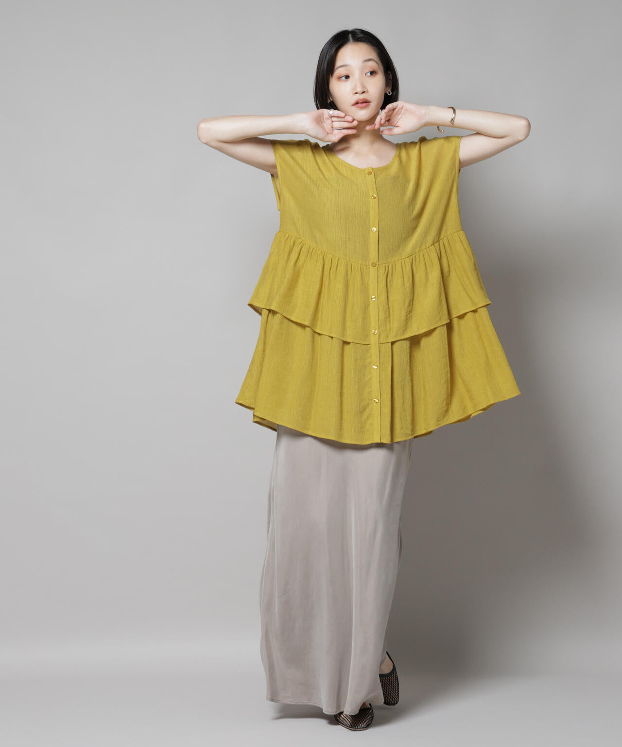 前後2wayシアー楊柳ノースリーブティアードブラウス