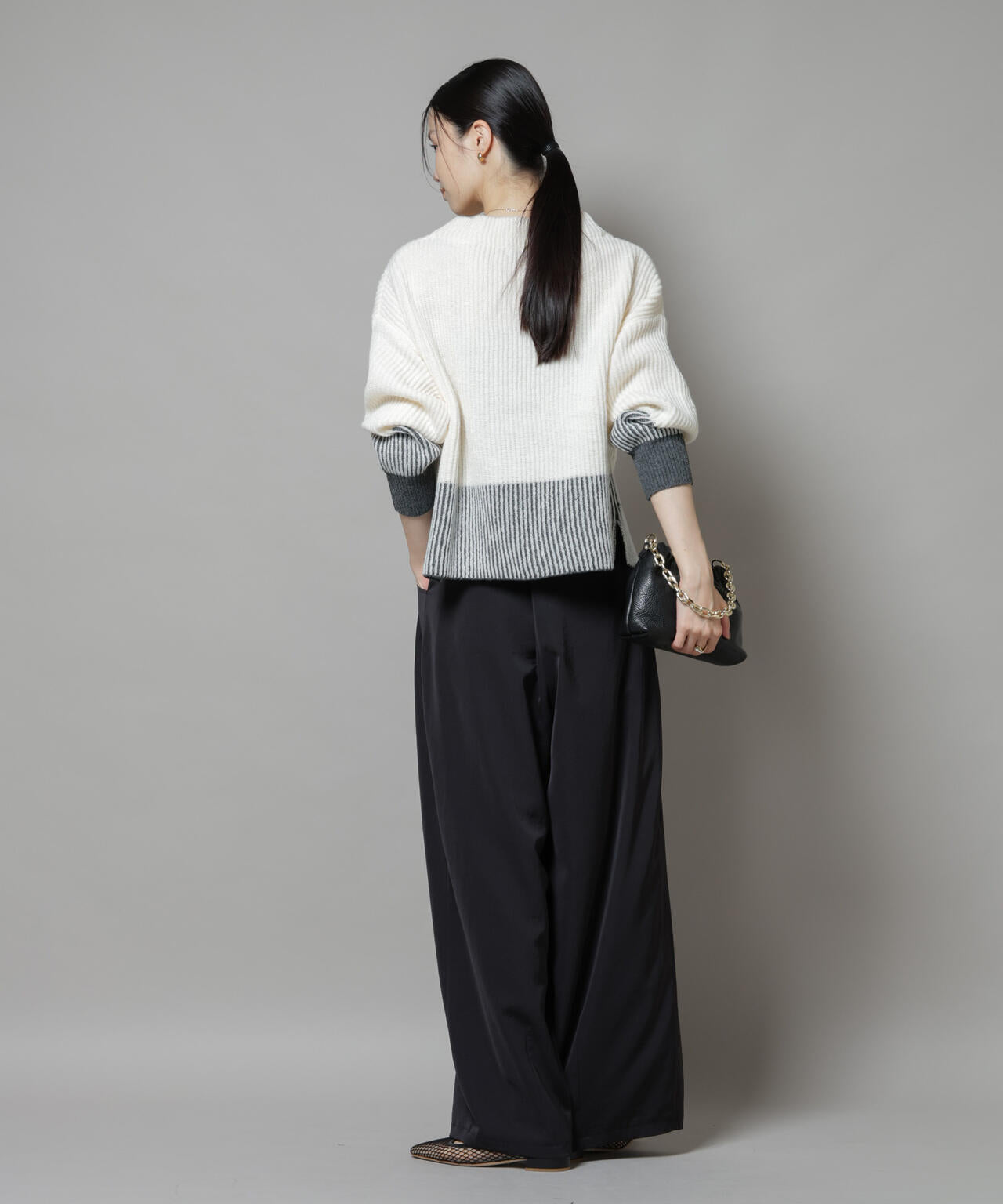 シャドーストライプニットプルオーバー