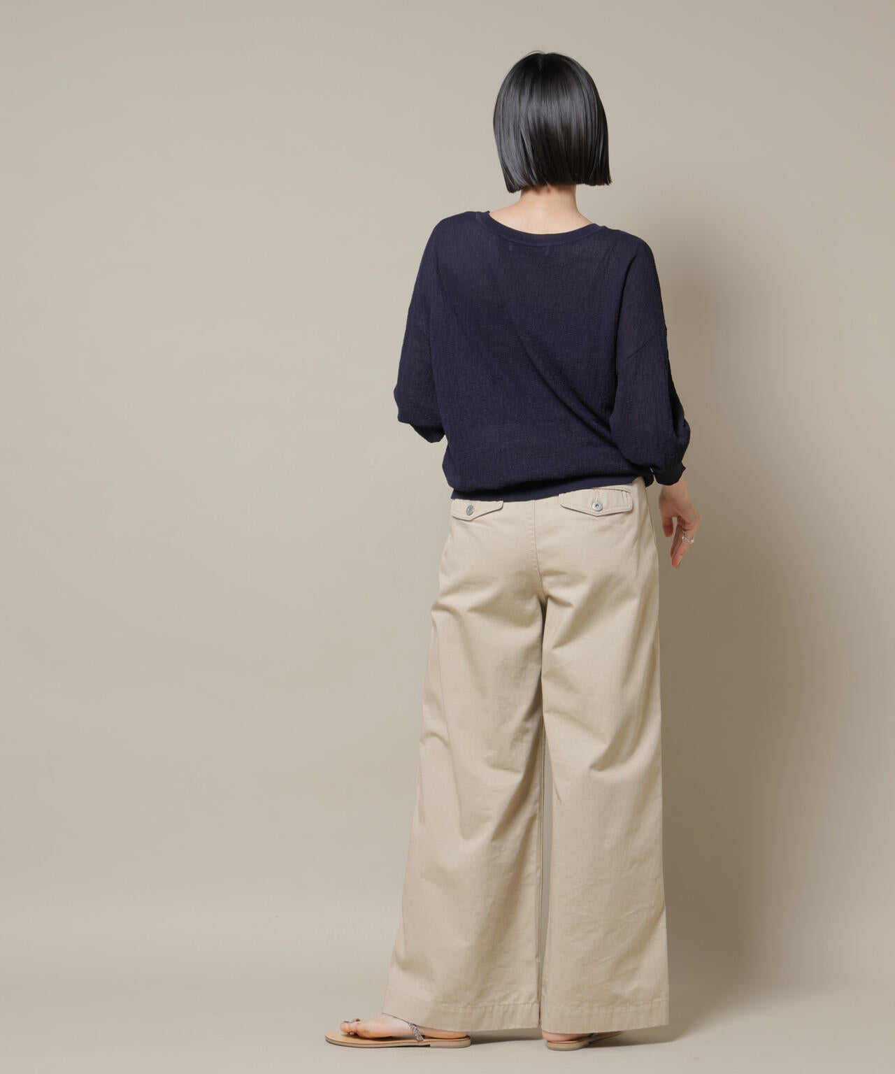 梨地ボートネックワイドシルエットニット