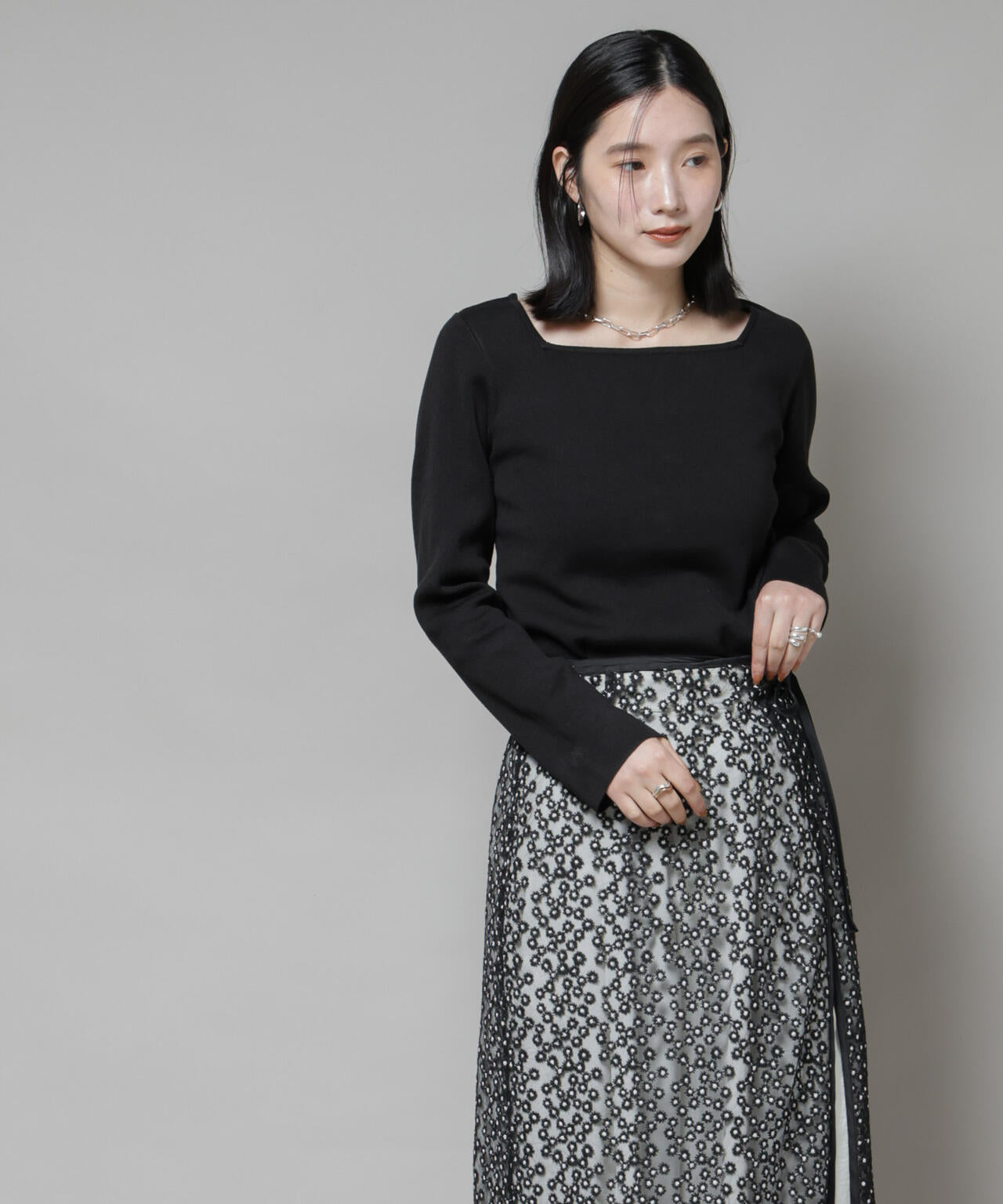 スクエア&ボートネック前後2wayニットプルオーバー