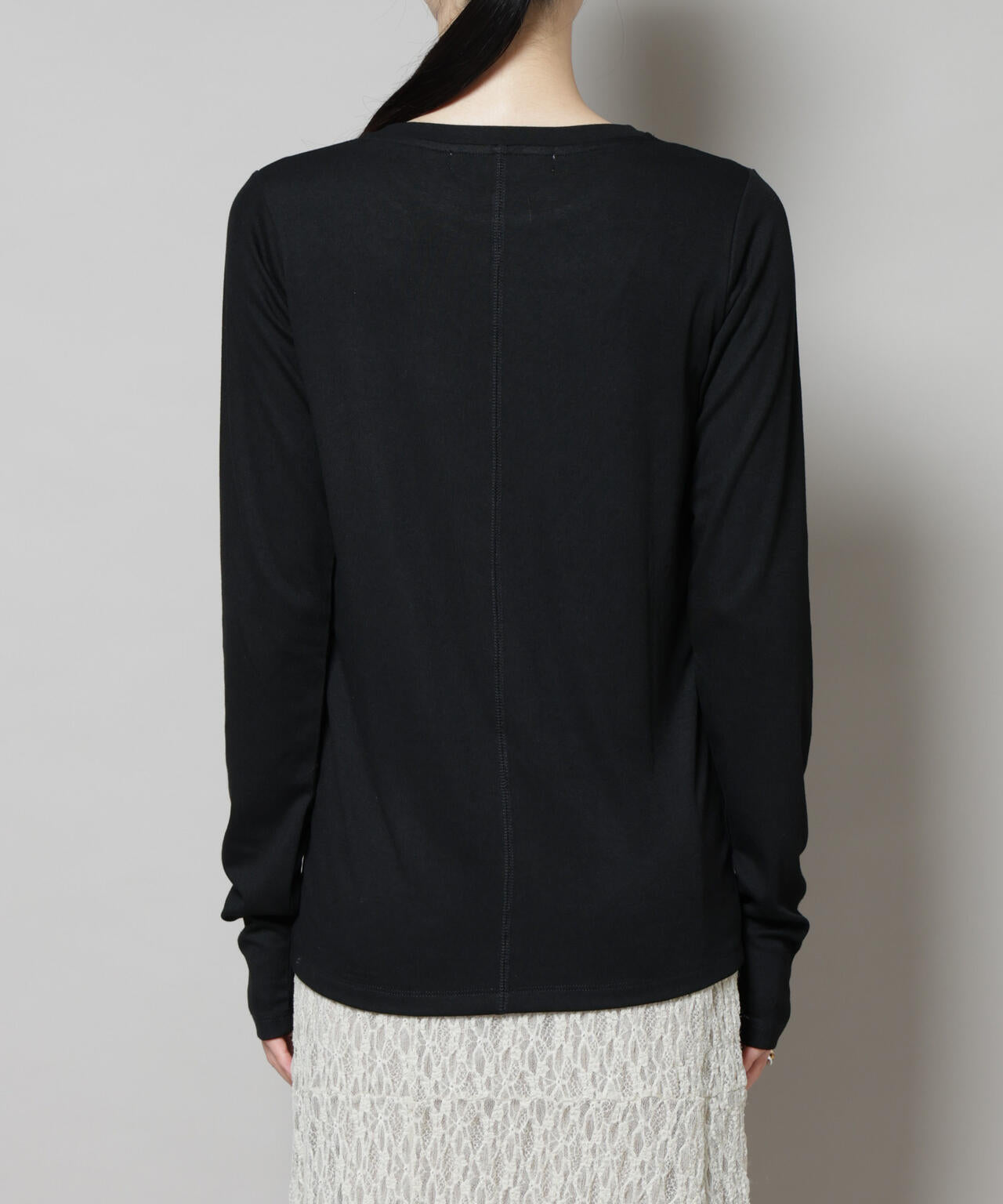 吸湿発熱クルーネックロングスリーブTシャツ