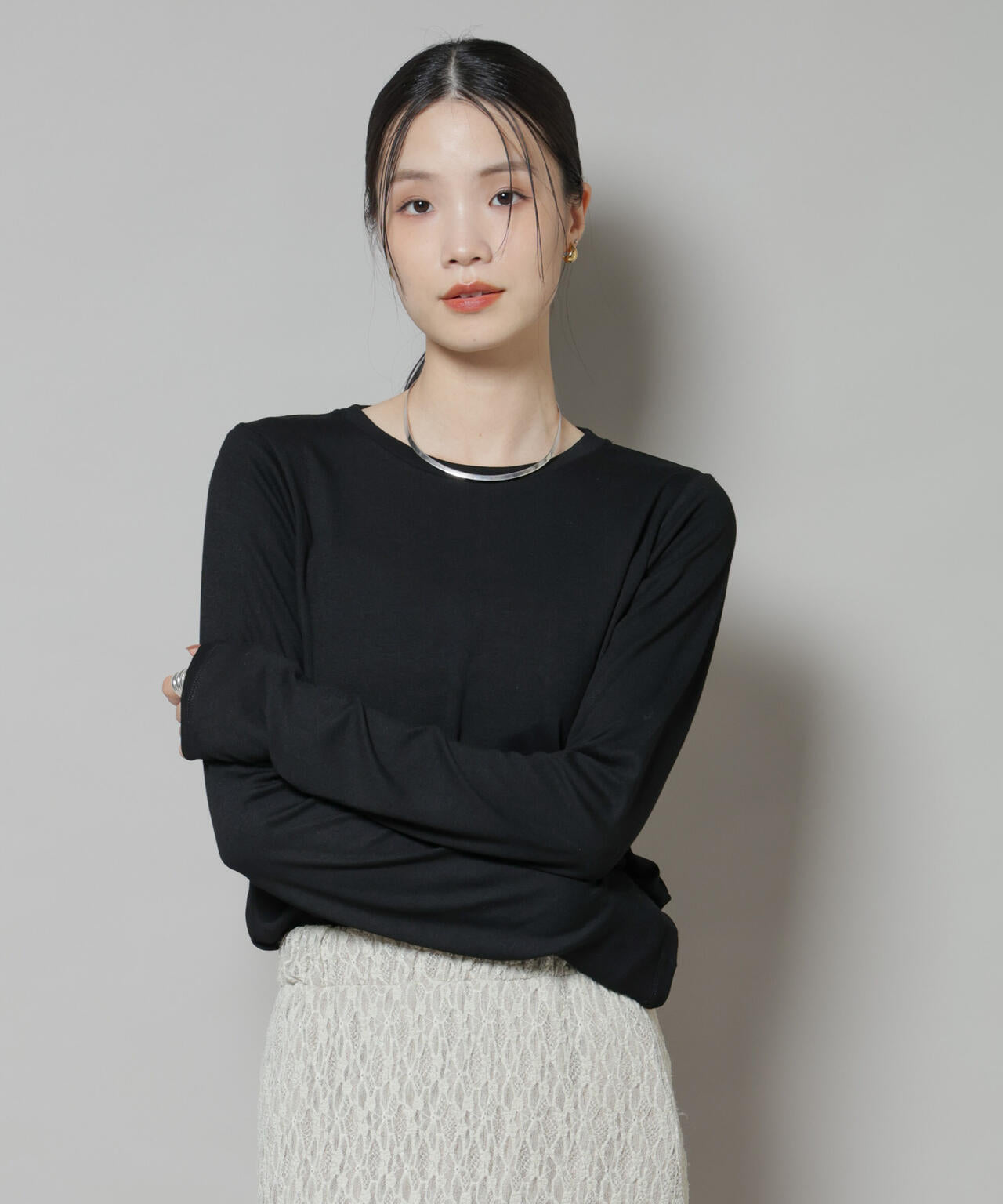 吸湿発熱クルーネックロングスリーブTシャツ