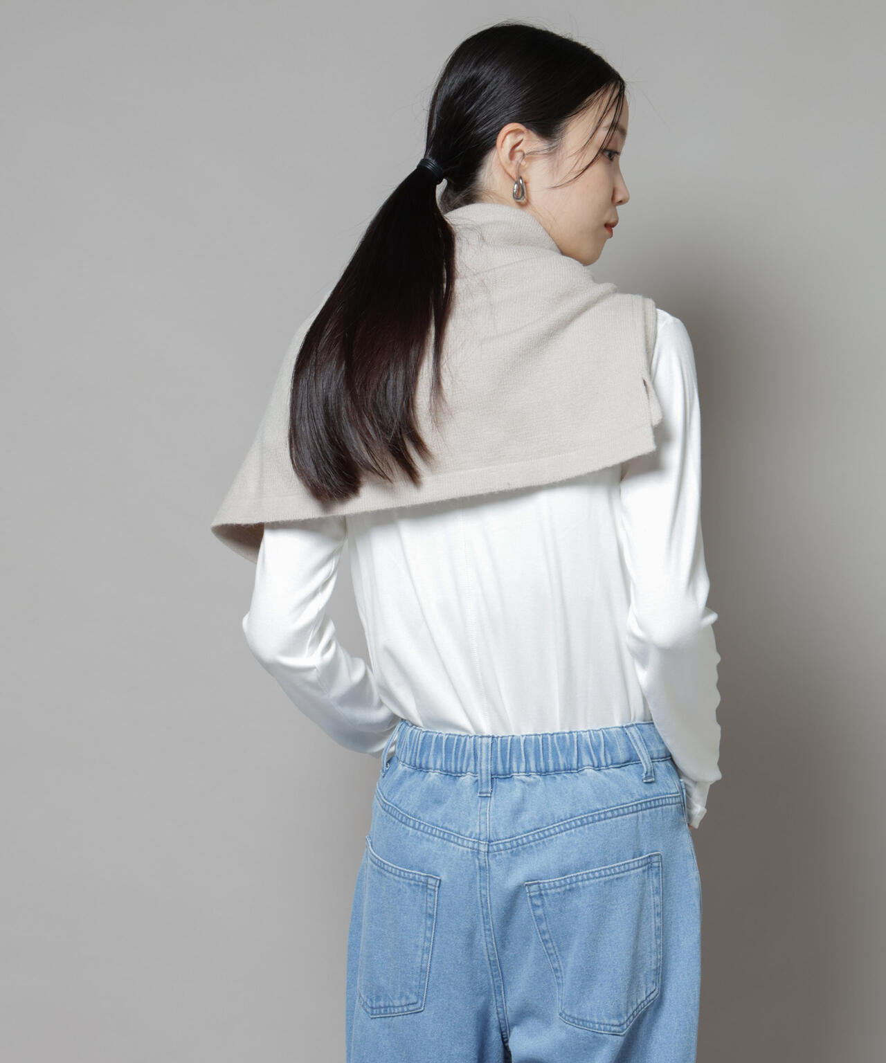 吸湿発熱クルーネックロングスリーブTシャツ