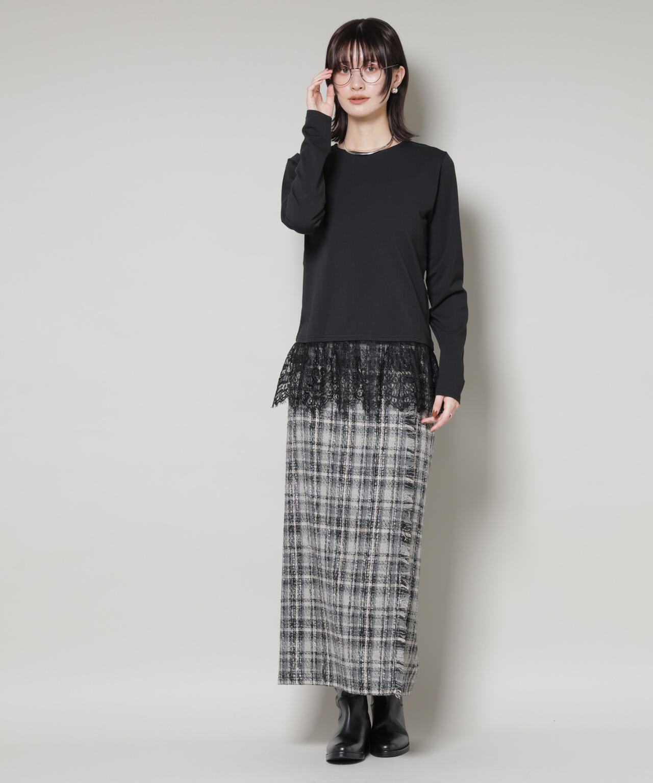 裾レースドッキングロングTシャツ
