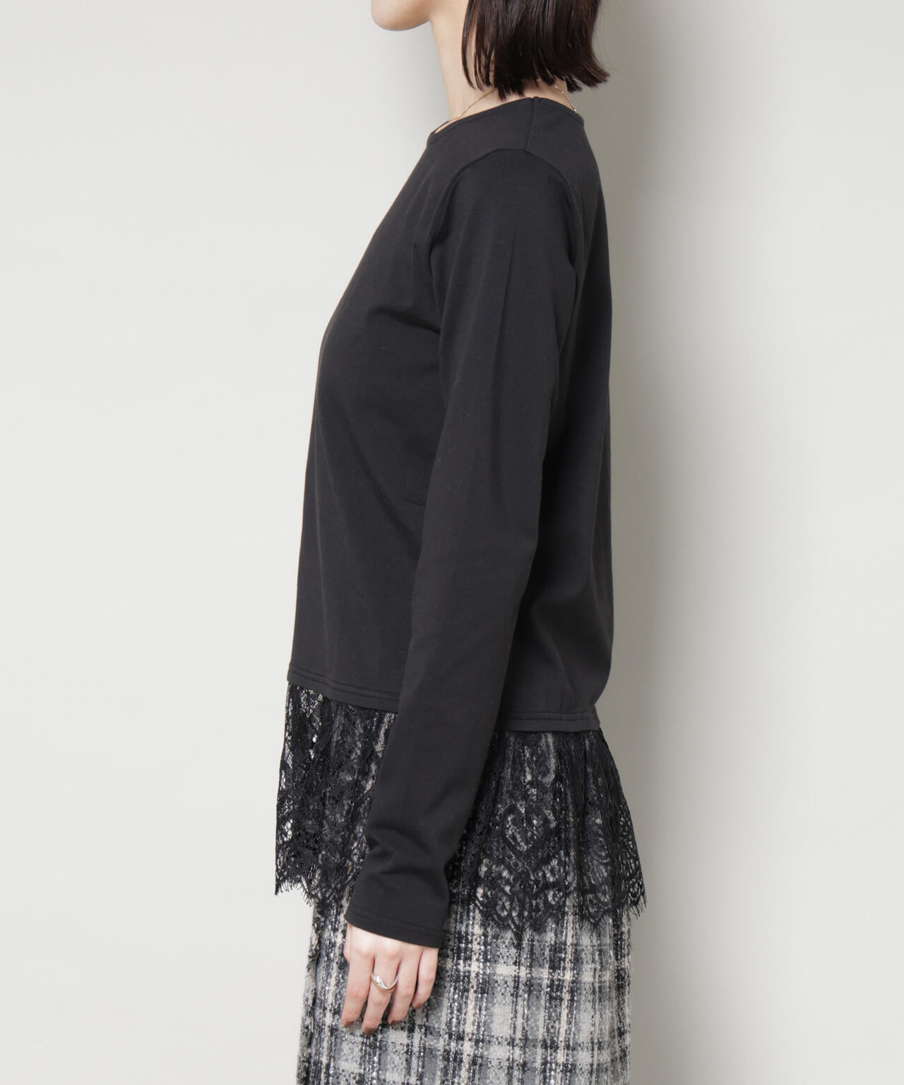 裾レースドッキングロングTシャツ
