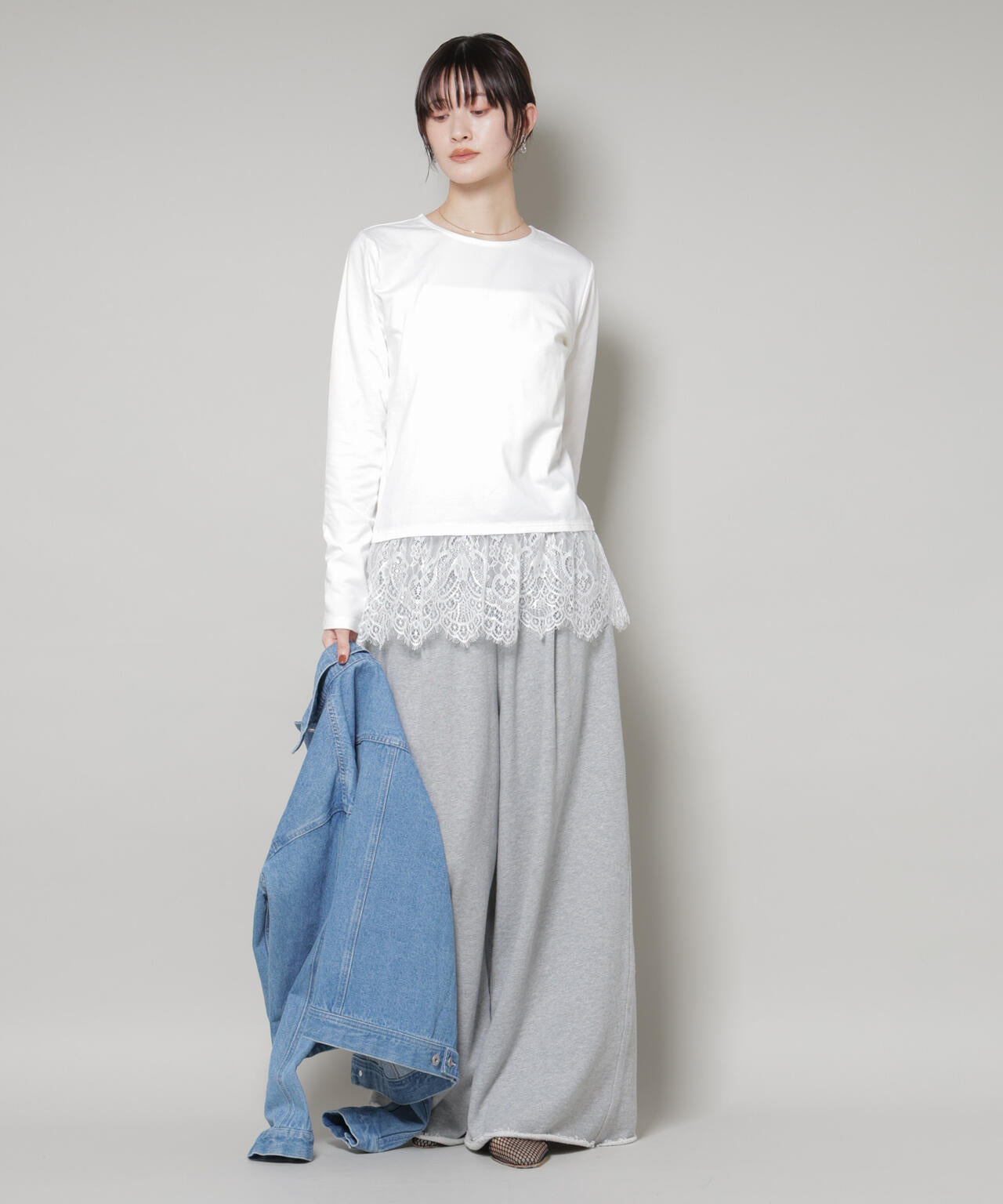 裾レースドッキングロングTシャツ