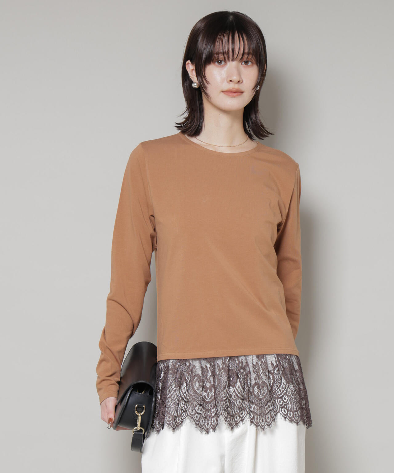 裾レースドッキングロングTシャツ