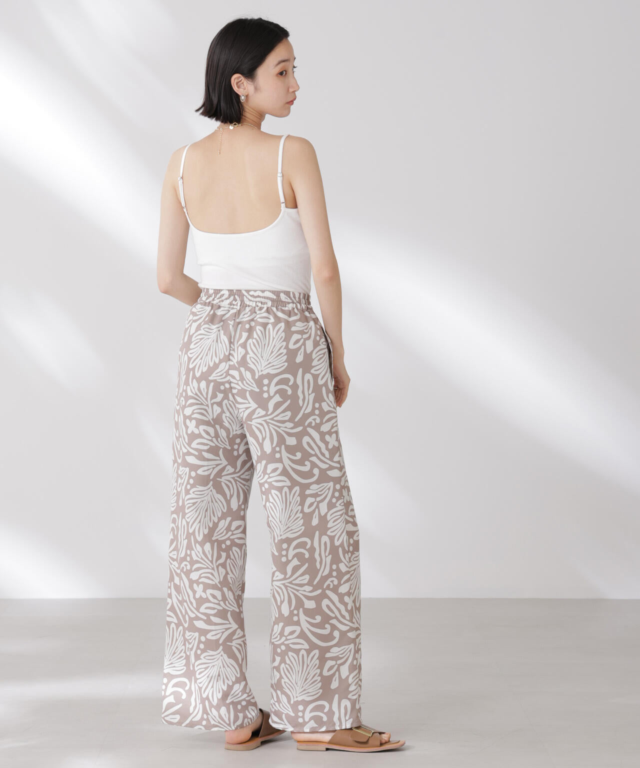 ec88f3a7-3886-5b90-9a59-b487c30ac72c_Image