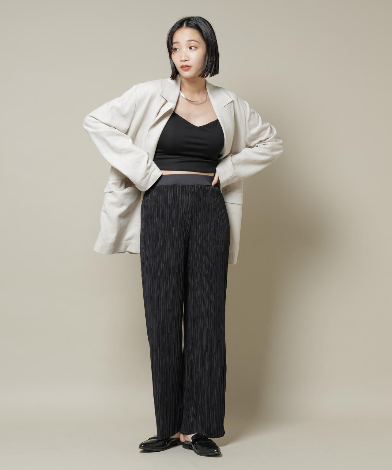 ランダムプリーツカットセミワイドパンツ(セットアップ可)