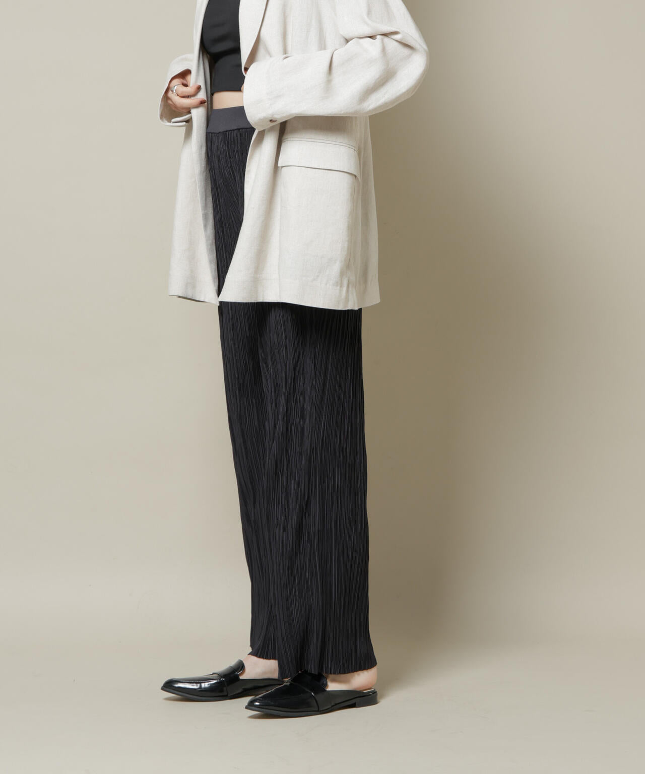 ランダムプリーツカットセミワイドパンツ(セットアップ可)