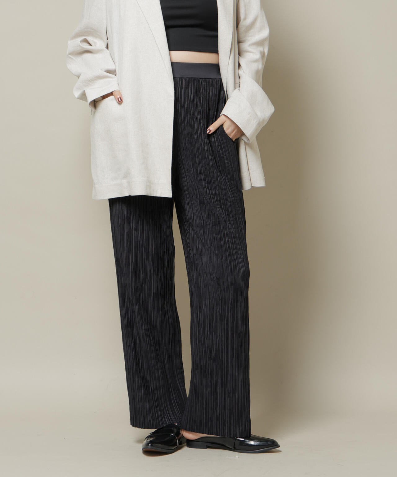 ランダムプリーツカットセミワイドパンツ(セットアップ可)