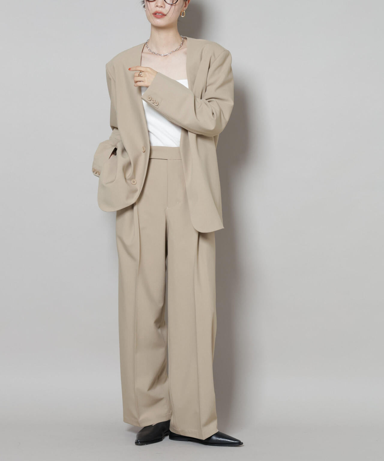 ワンタックセンタープレスストレートパンツ(セットアップ可)