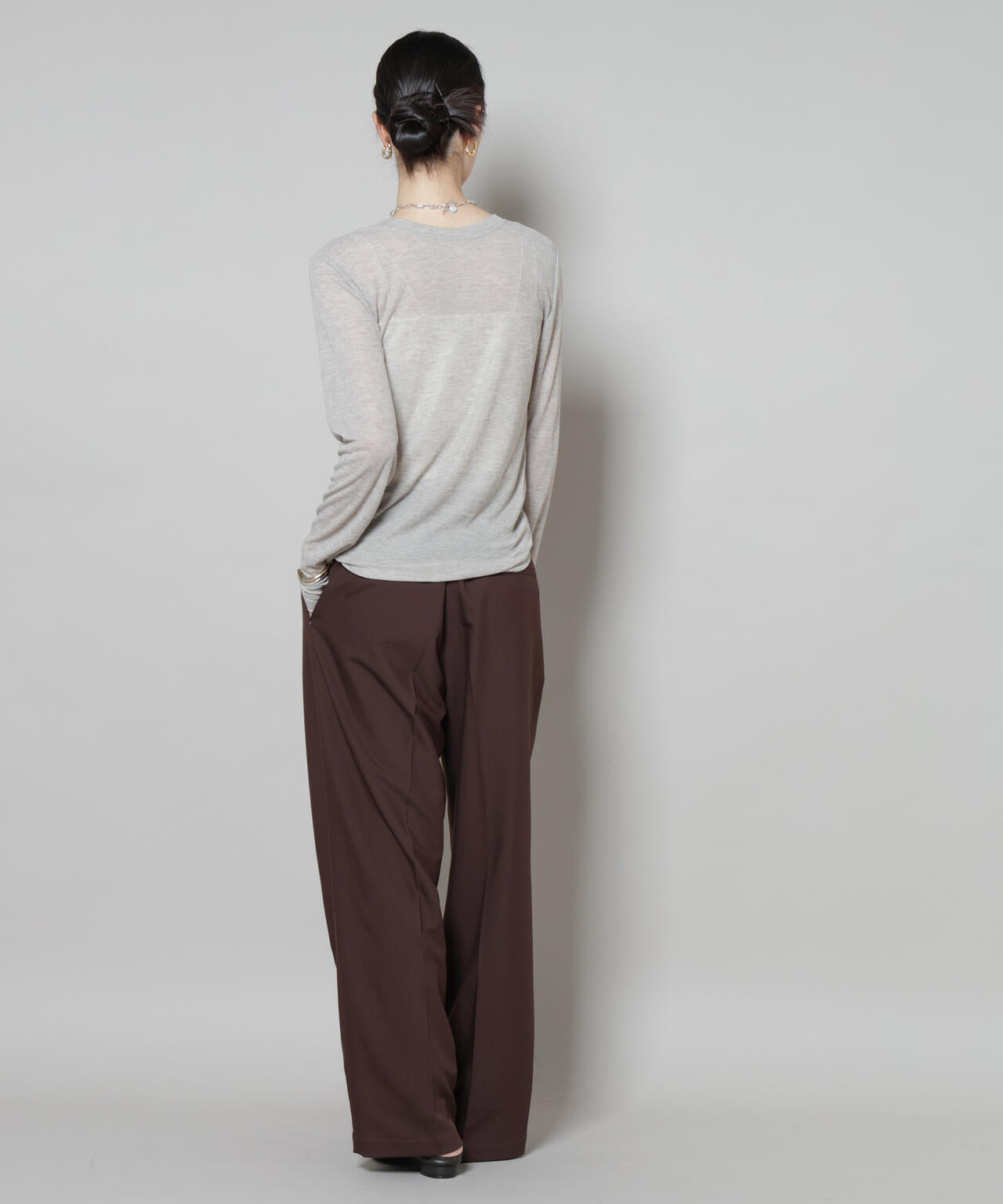 ワンタックセンタープレスストレートパンツ(セットアップ可)