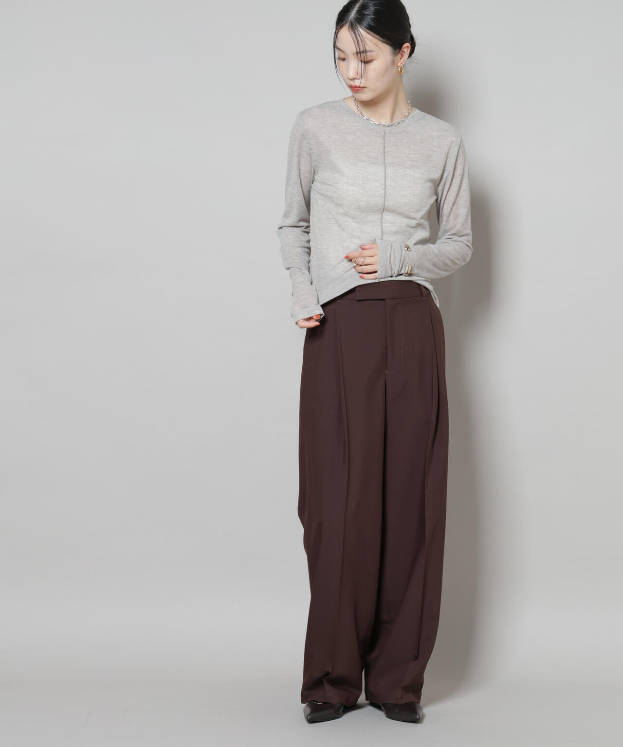 ワンタックセンタープレスストレートパンツ(セットアップ可)