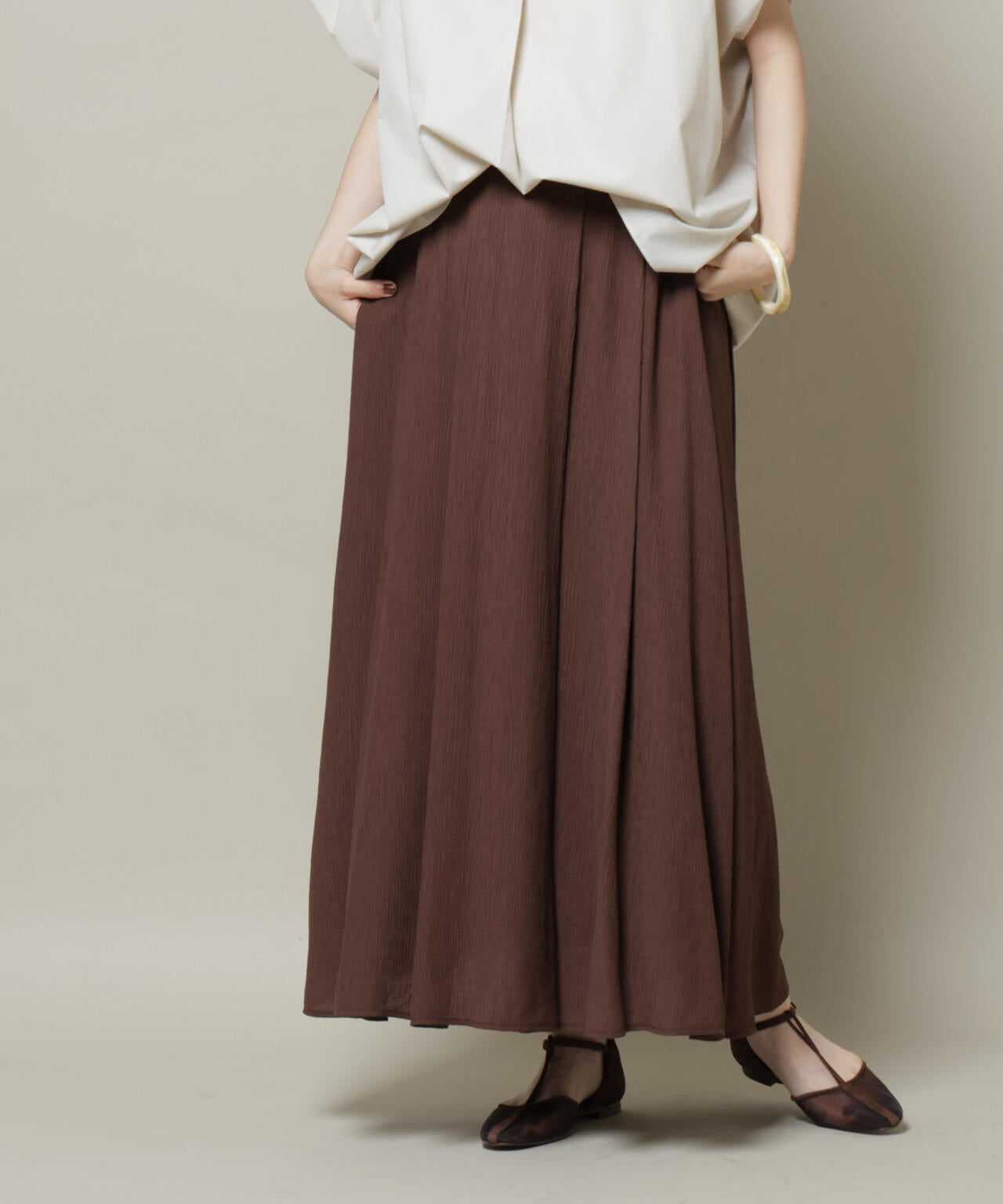 楊柳タックフレアスカート