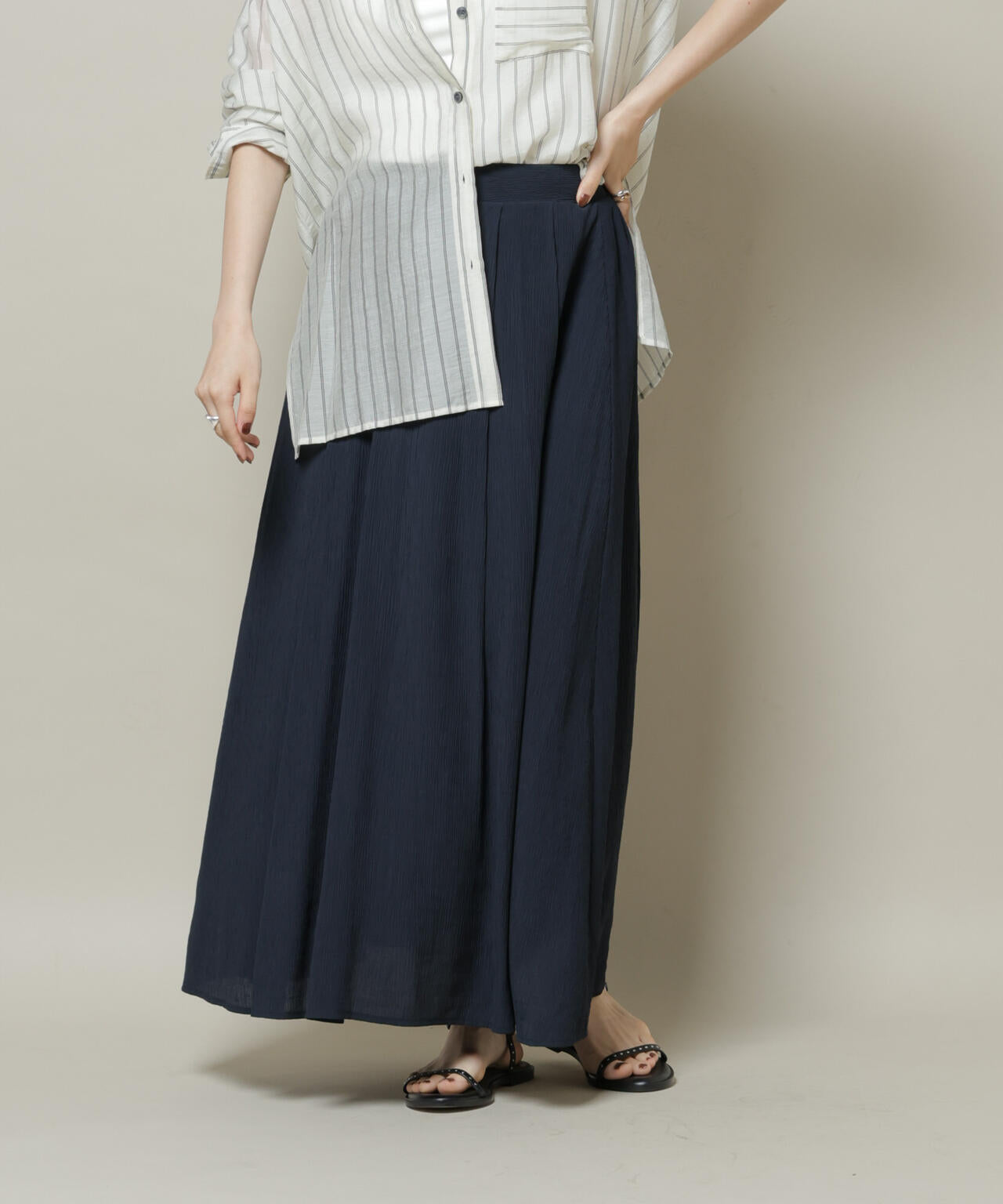 楊柳タックフレアスカート