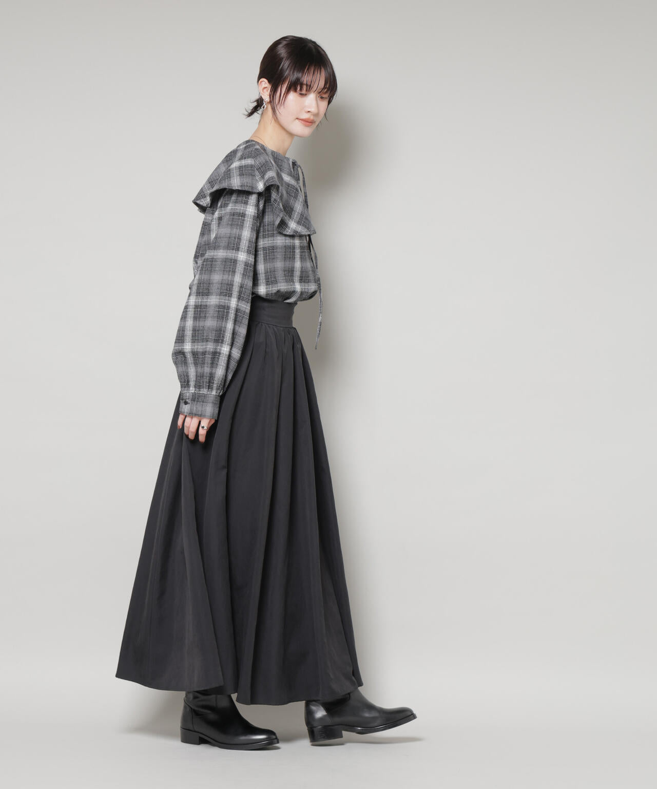 起毛ピーチギャザーボリュームスカート