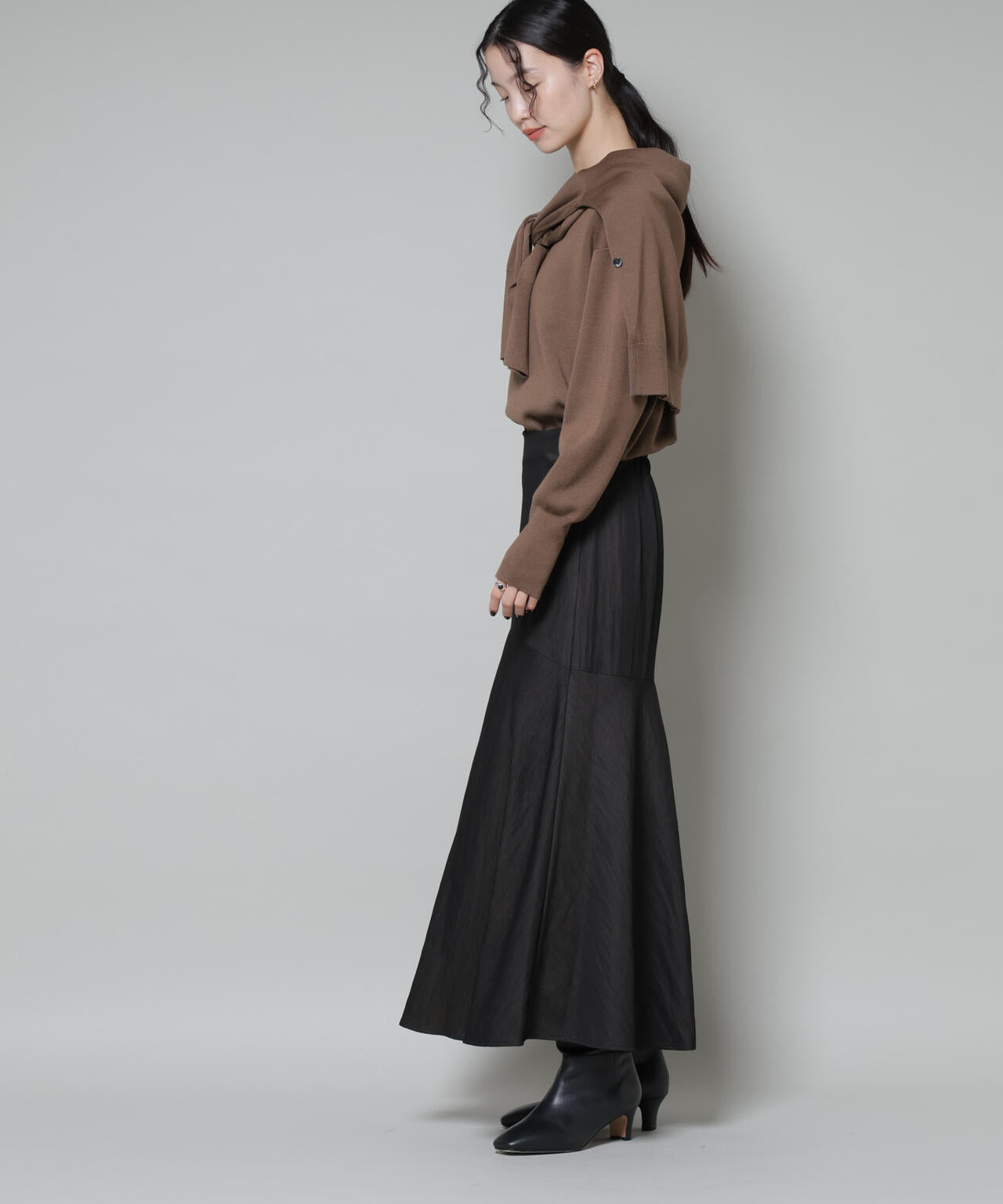 切り替え裾フレアスカート