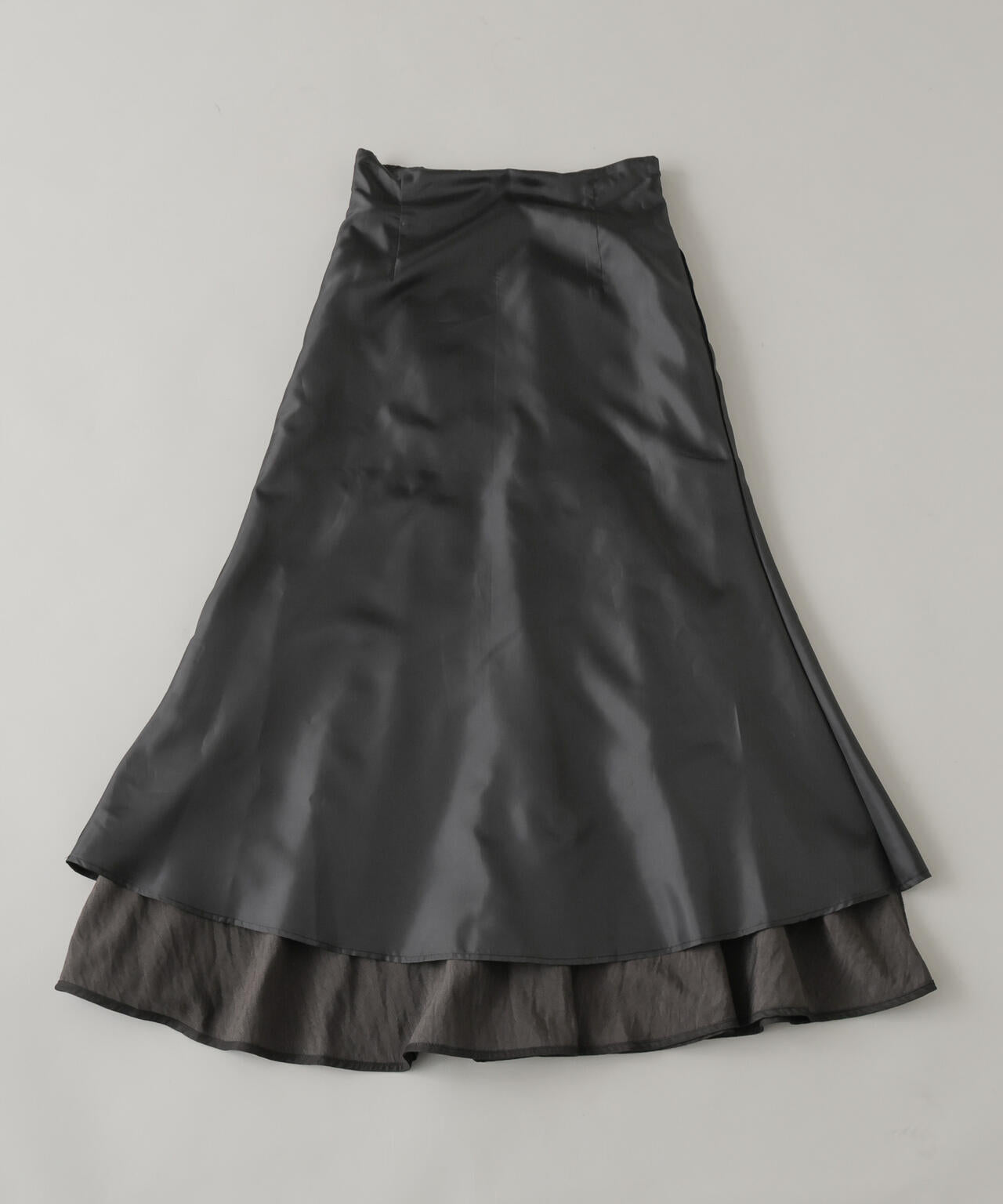 切り替え裾フレアスカート