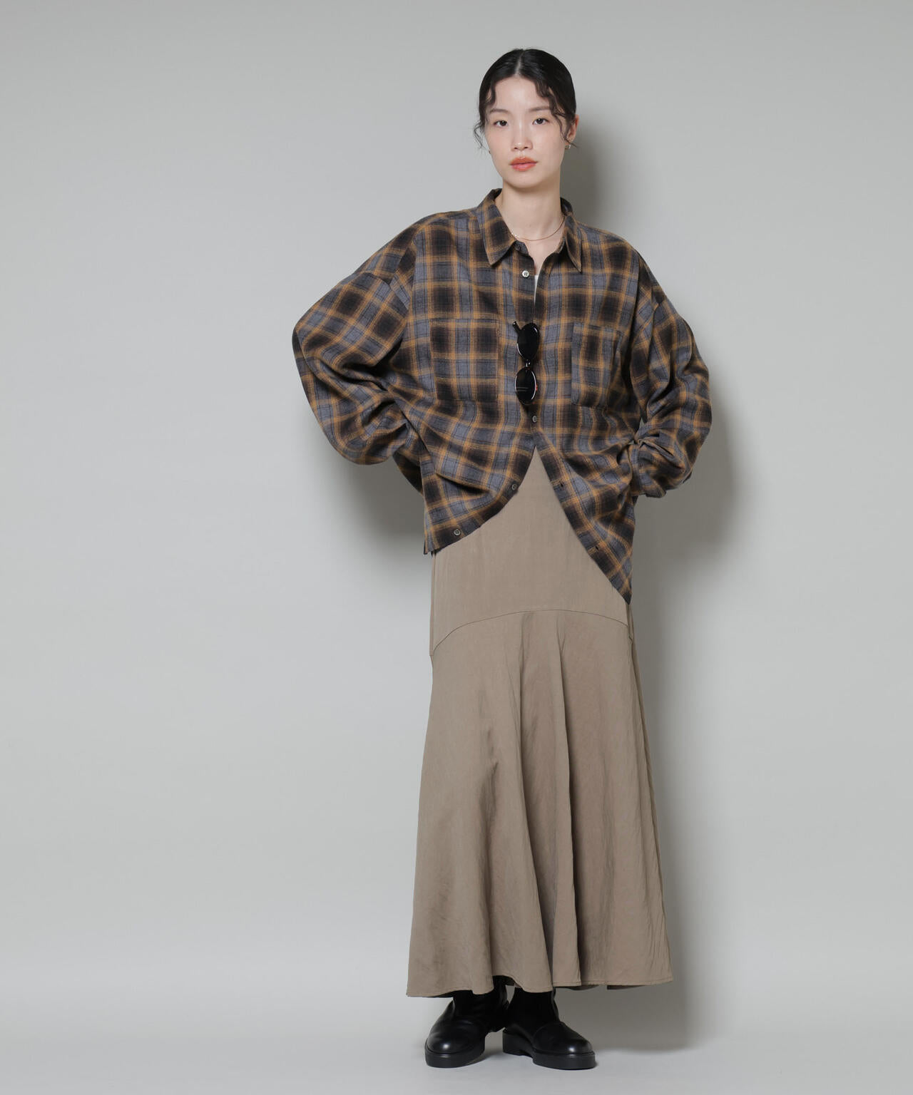 切り替え裾フレアスカート