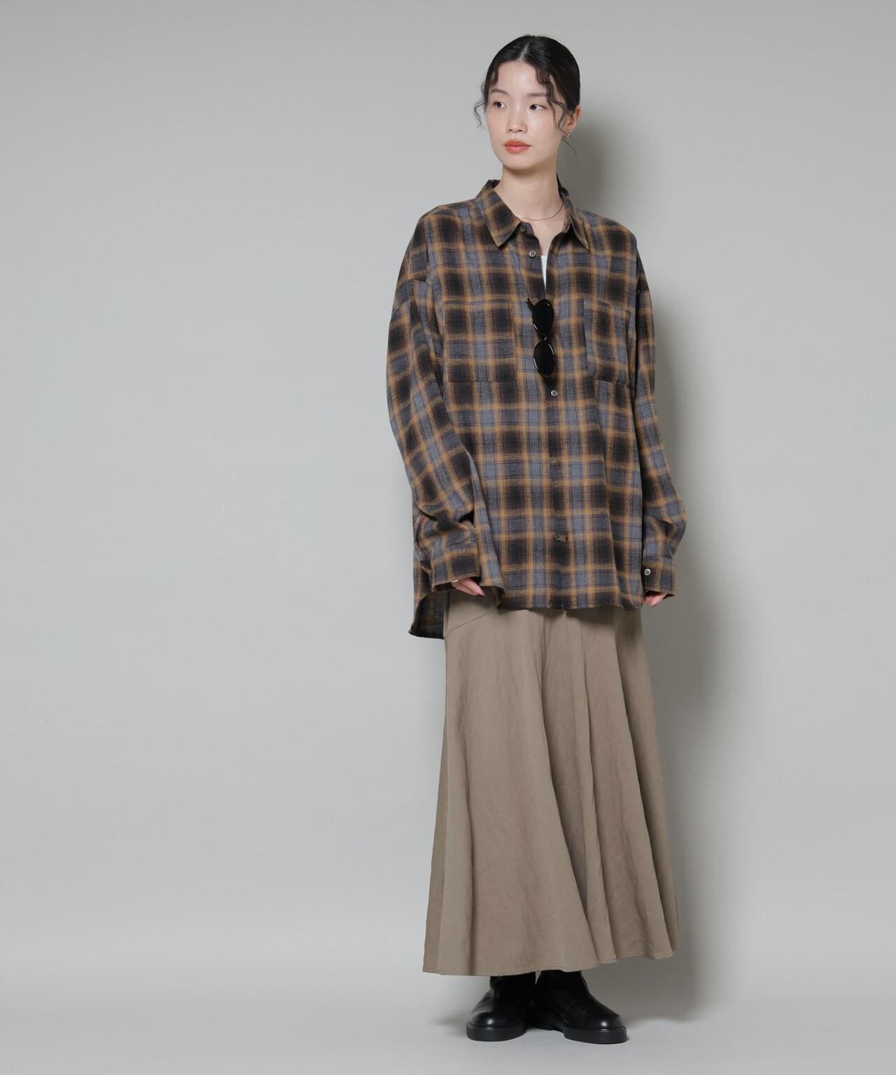 切り替え裾フレアスカート