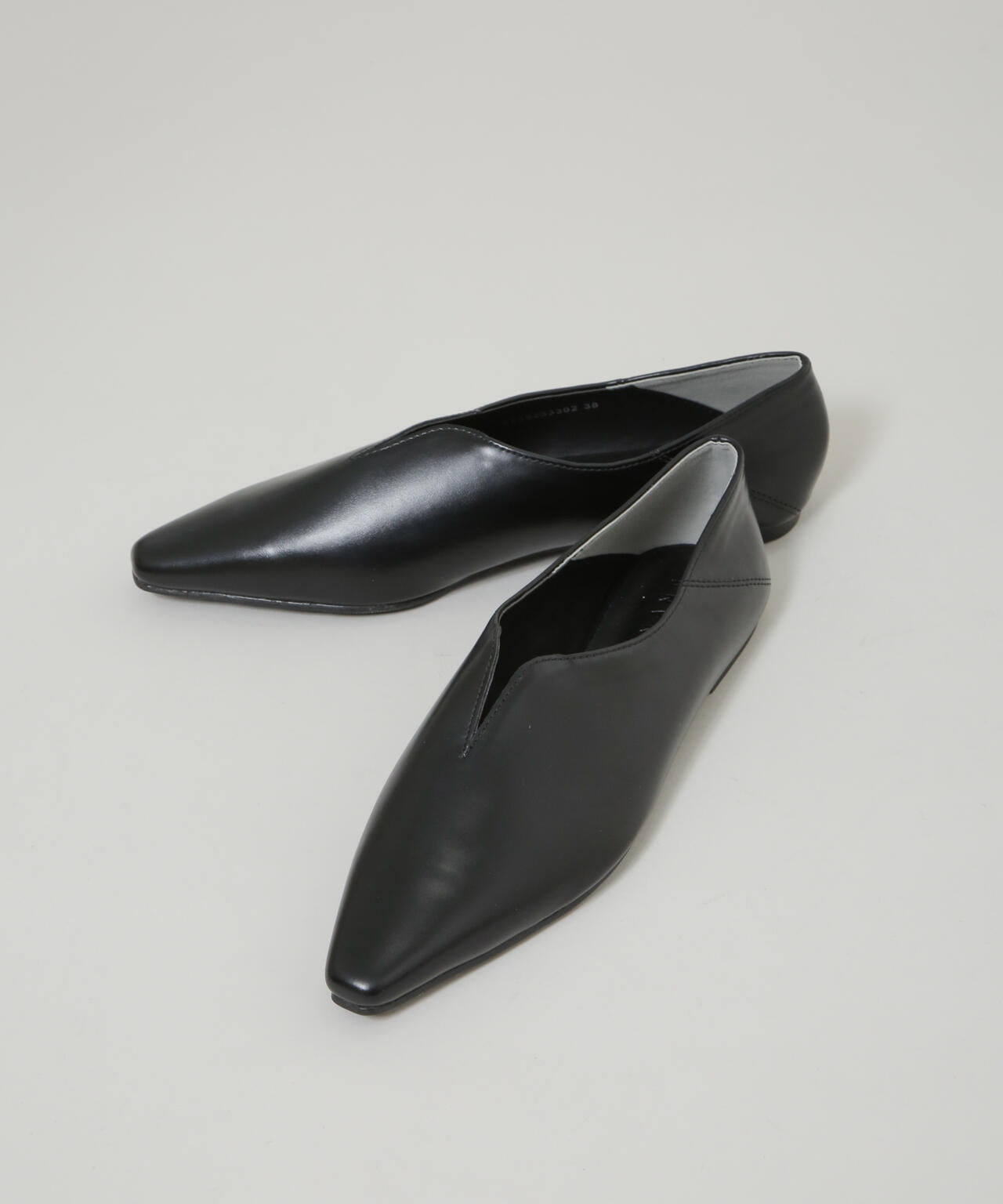 Vカット2wayフラットシューズ