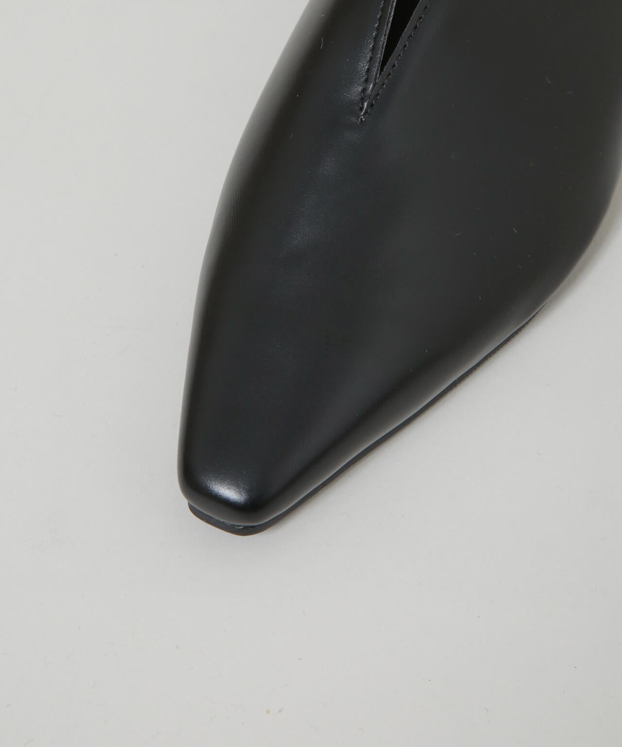 Vカット2wayフラットシューズ