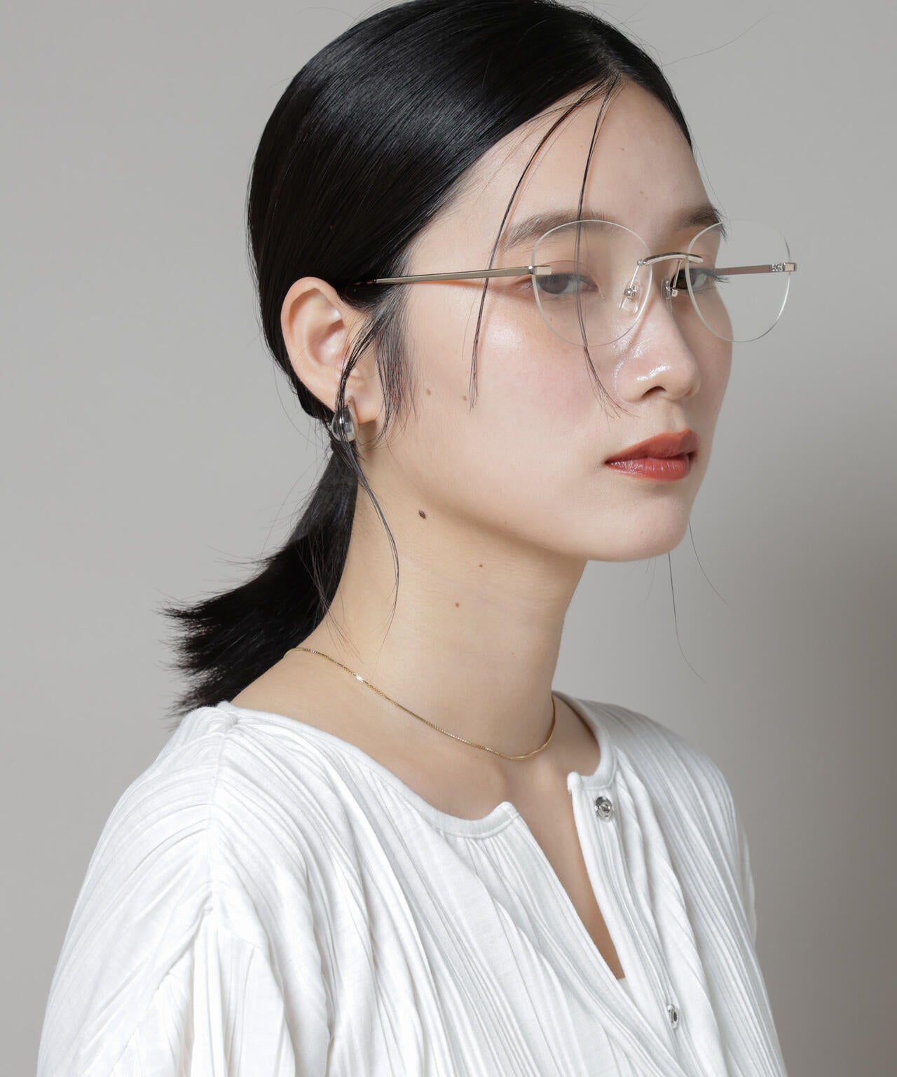 フレームレスメガネ