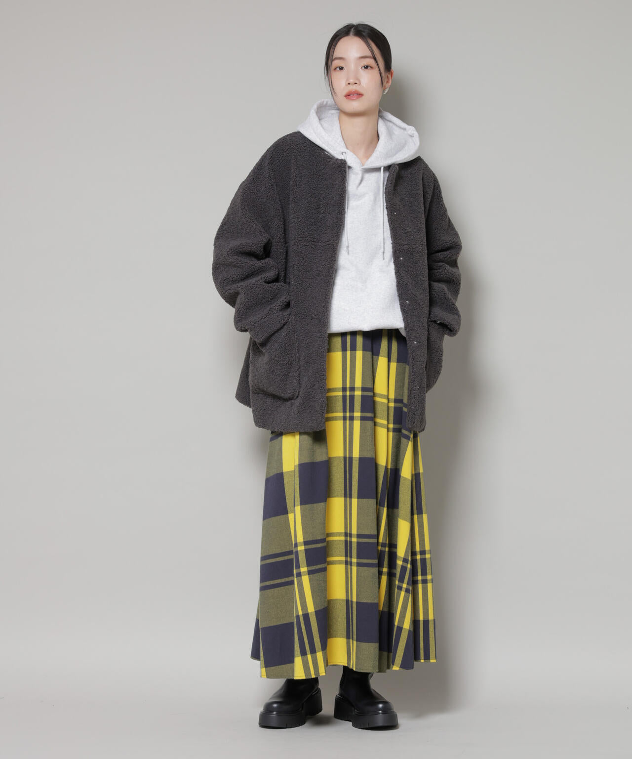 ソフトボアノーカラーミドルコート