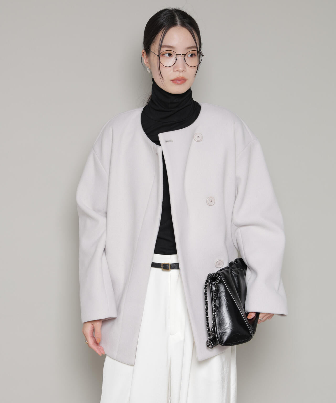 ノーカラーミドルコート