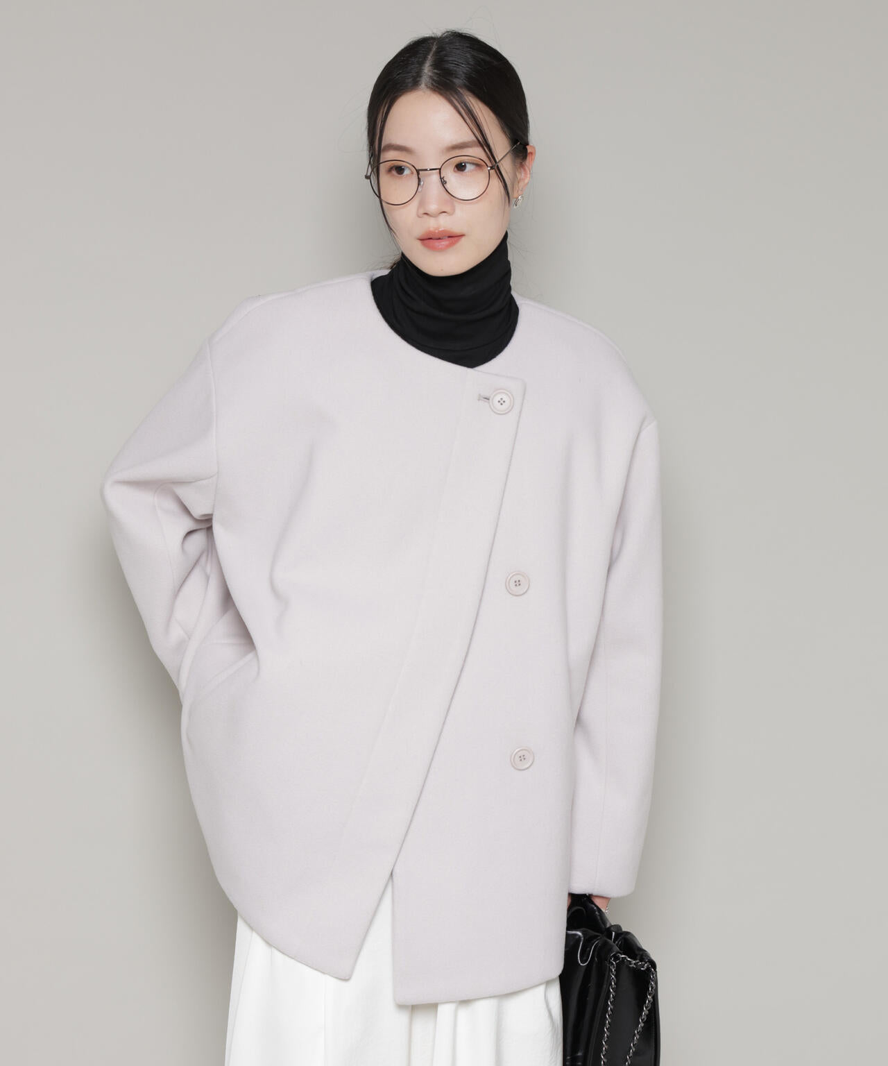 ノーカラーミドルコート