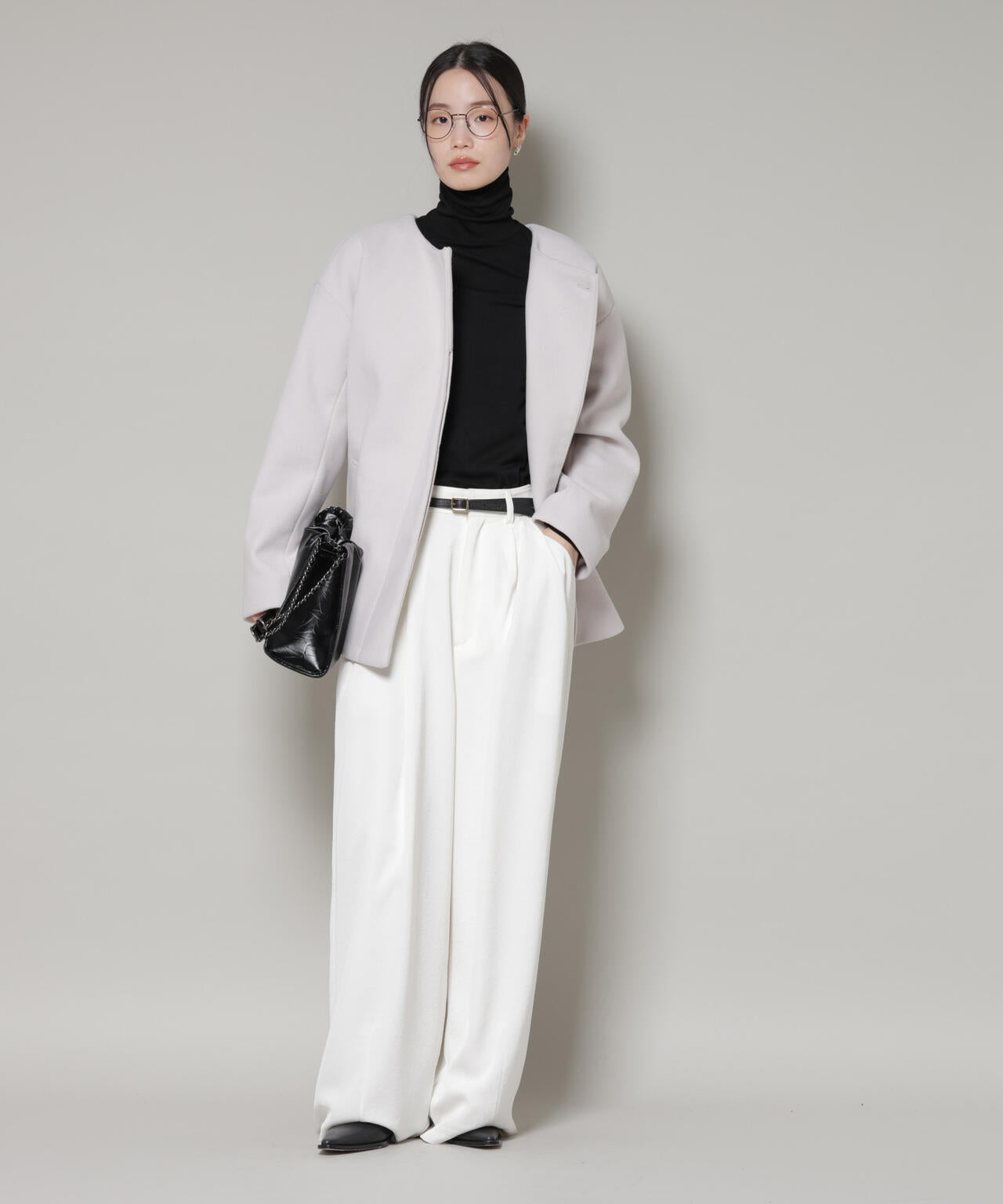 ノーカラーミドルコート