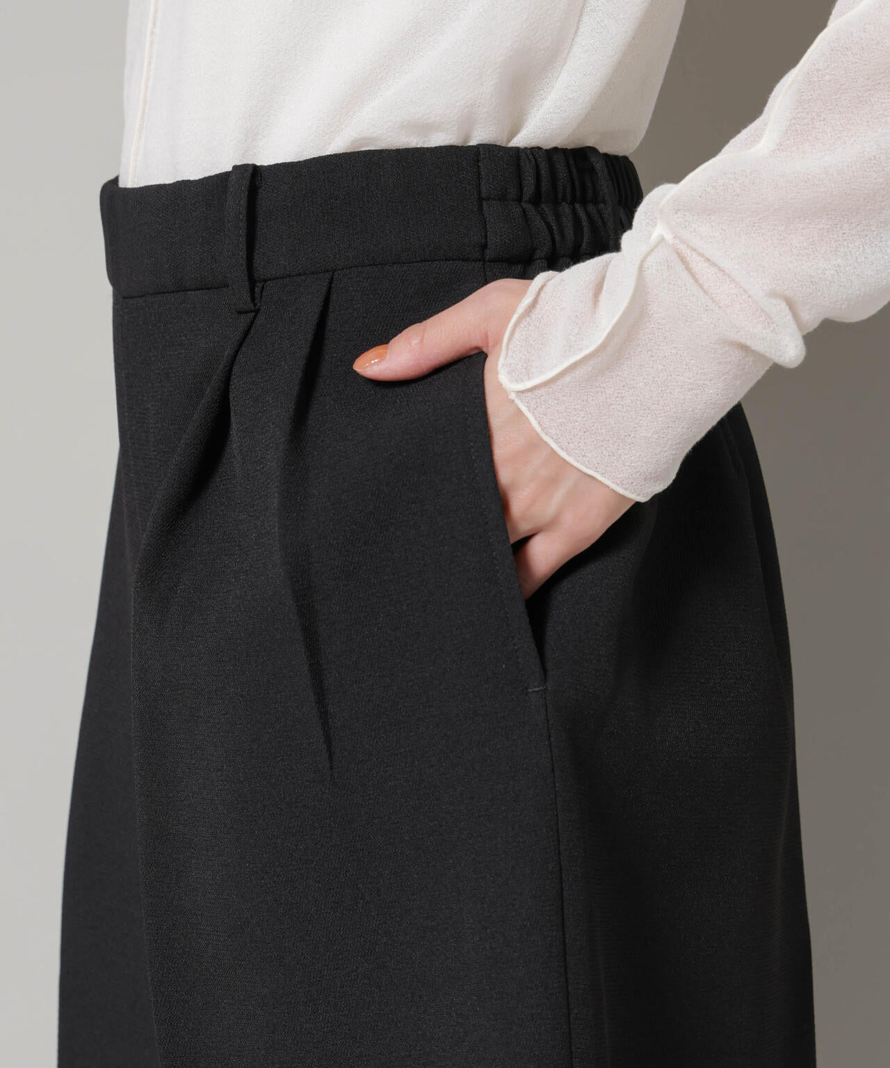 Vネックベスト×ハーフパンツ セットアップ