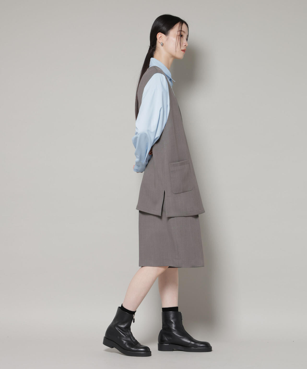 Vネックベスト×ハーフパンツ セットアップ