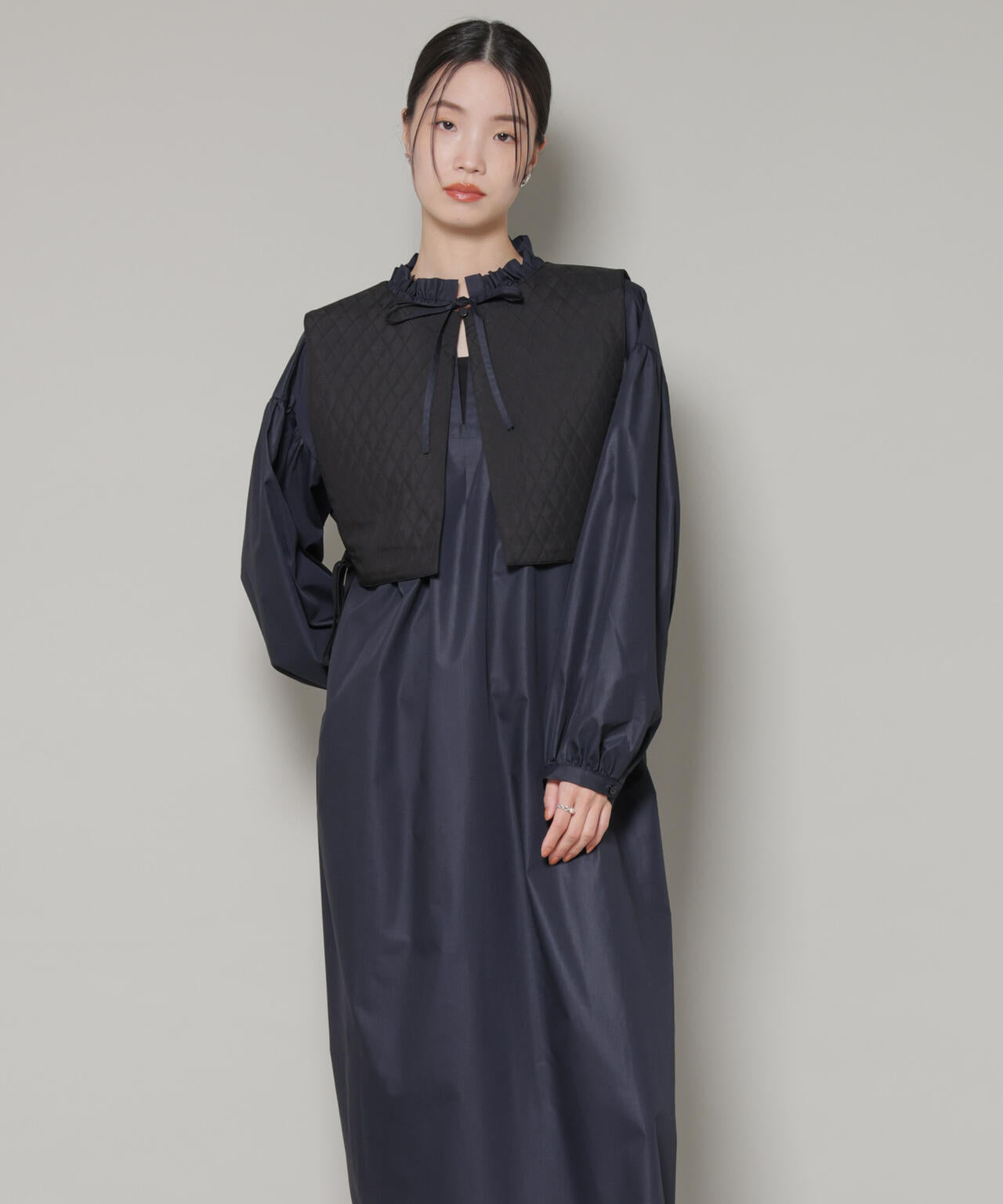キルティングベスト×ギャザーワンピース アンサンブルセット