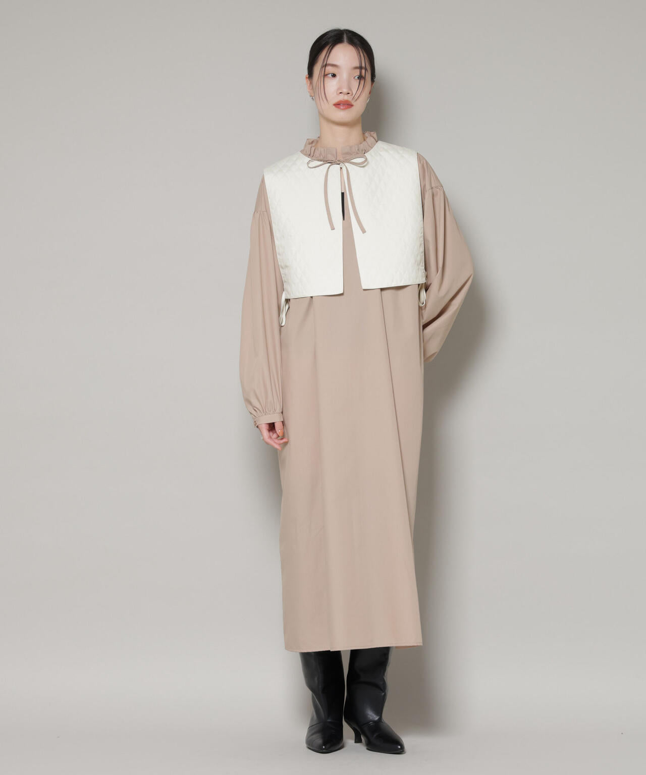 キルティングベスト×ギャザーワンピース アンサンブルセット