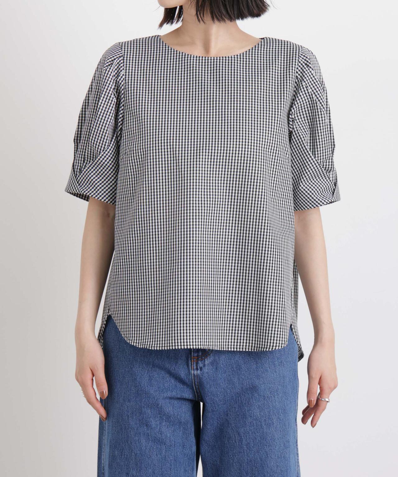 変形スリーブプルオーバーブラウス