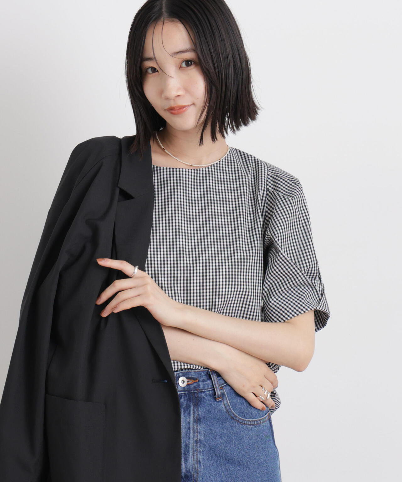 変形スリーブプルオーバーブラウス