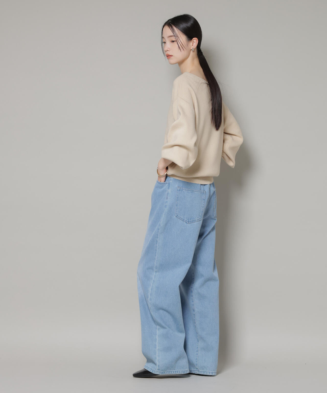 前後2wayセンターパール釦プルオーバーニット