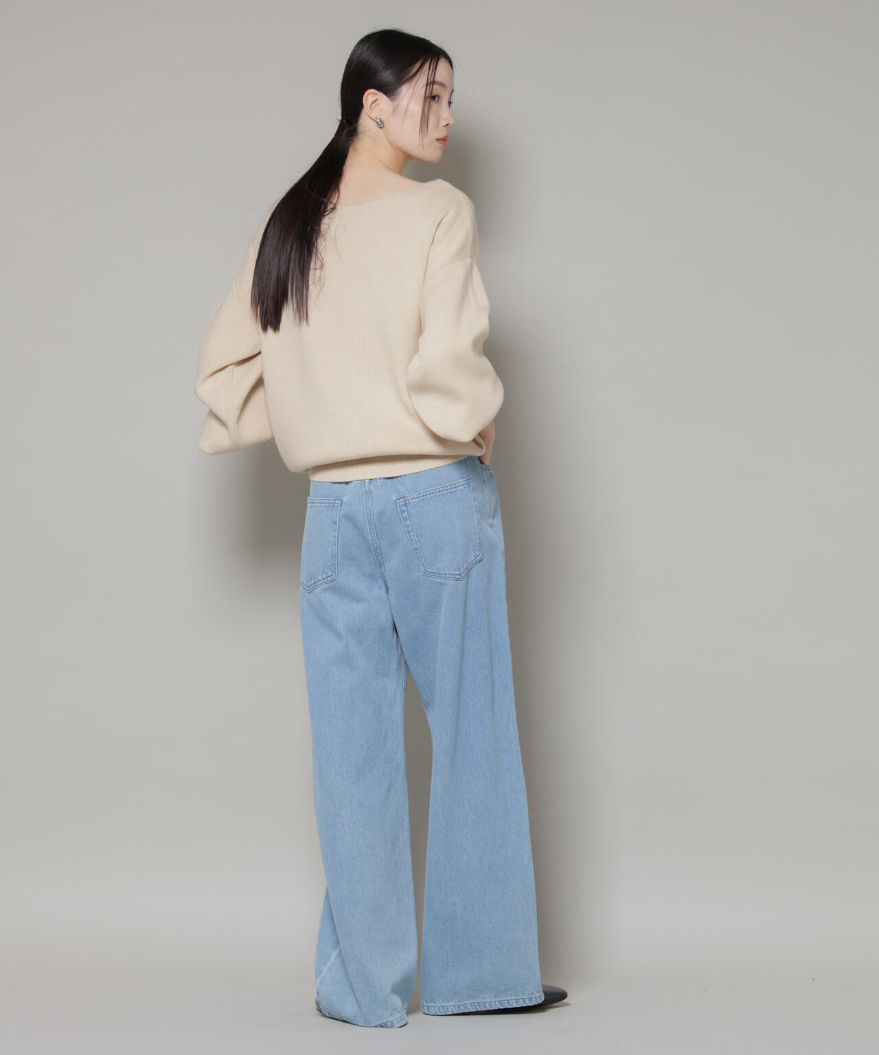 前後2wayセンターパール釦プルオーバーニット