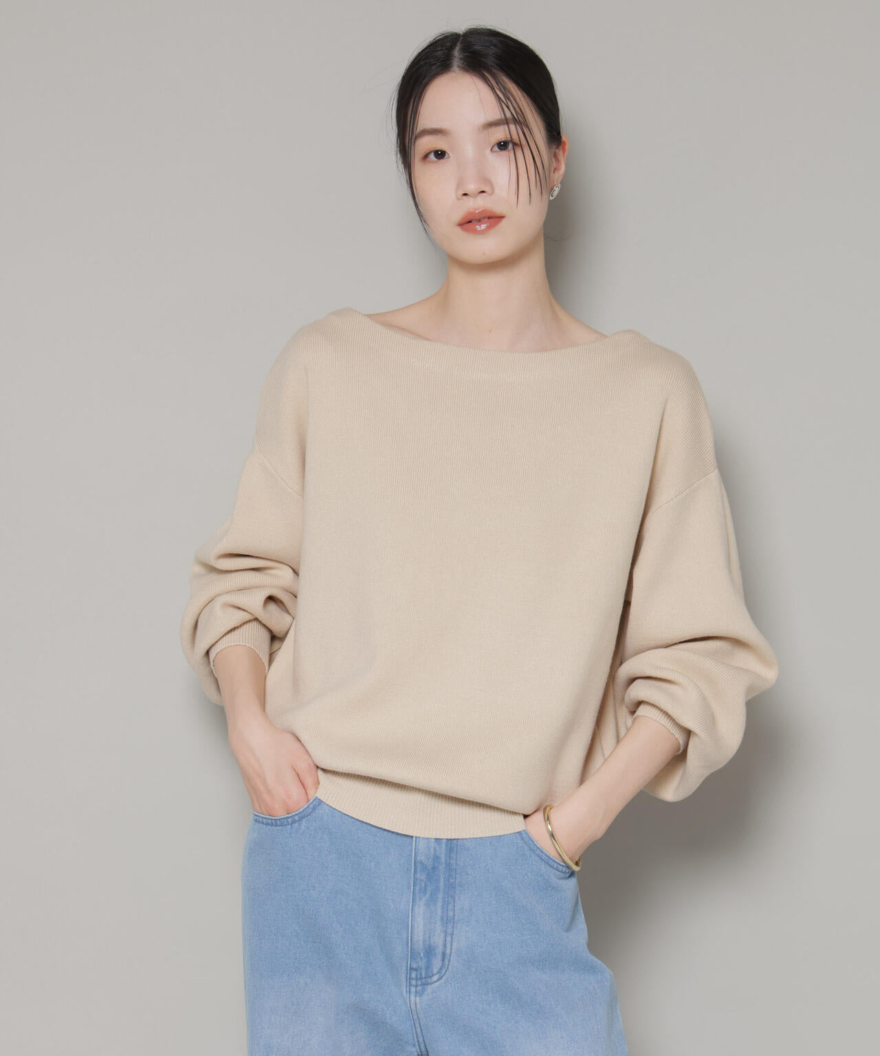 前後2wayセンターパール釦プルオーバーニット