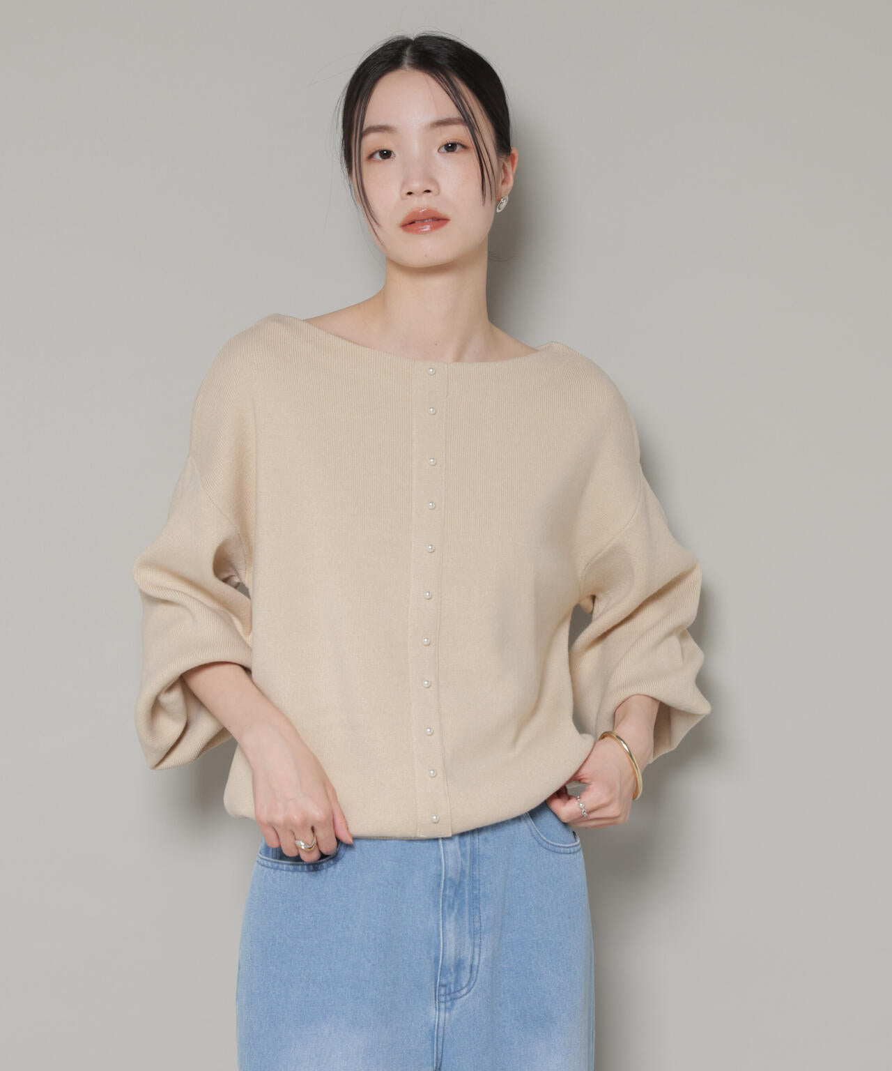 前後2wayセンターパール釦プルオーバーニット