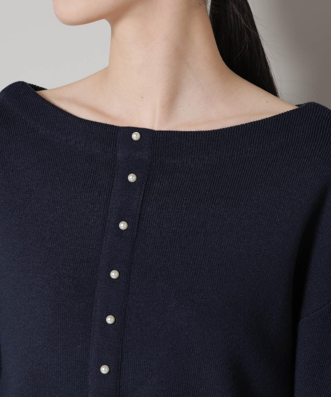 前後2wayセンターパール釦プルオーバーニット