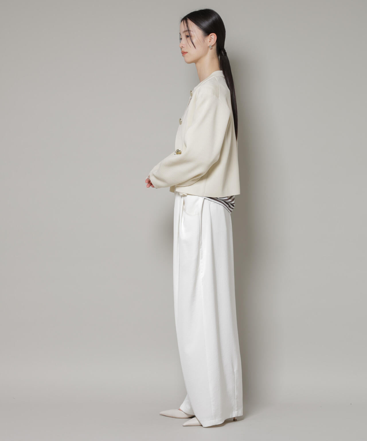 ビッグボタンクルーネックニットカーディガン