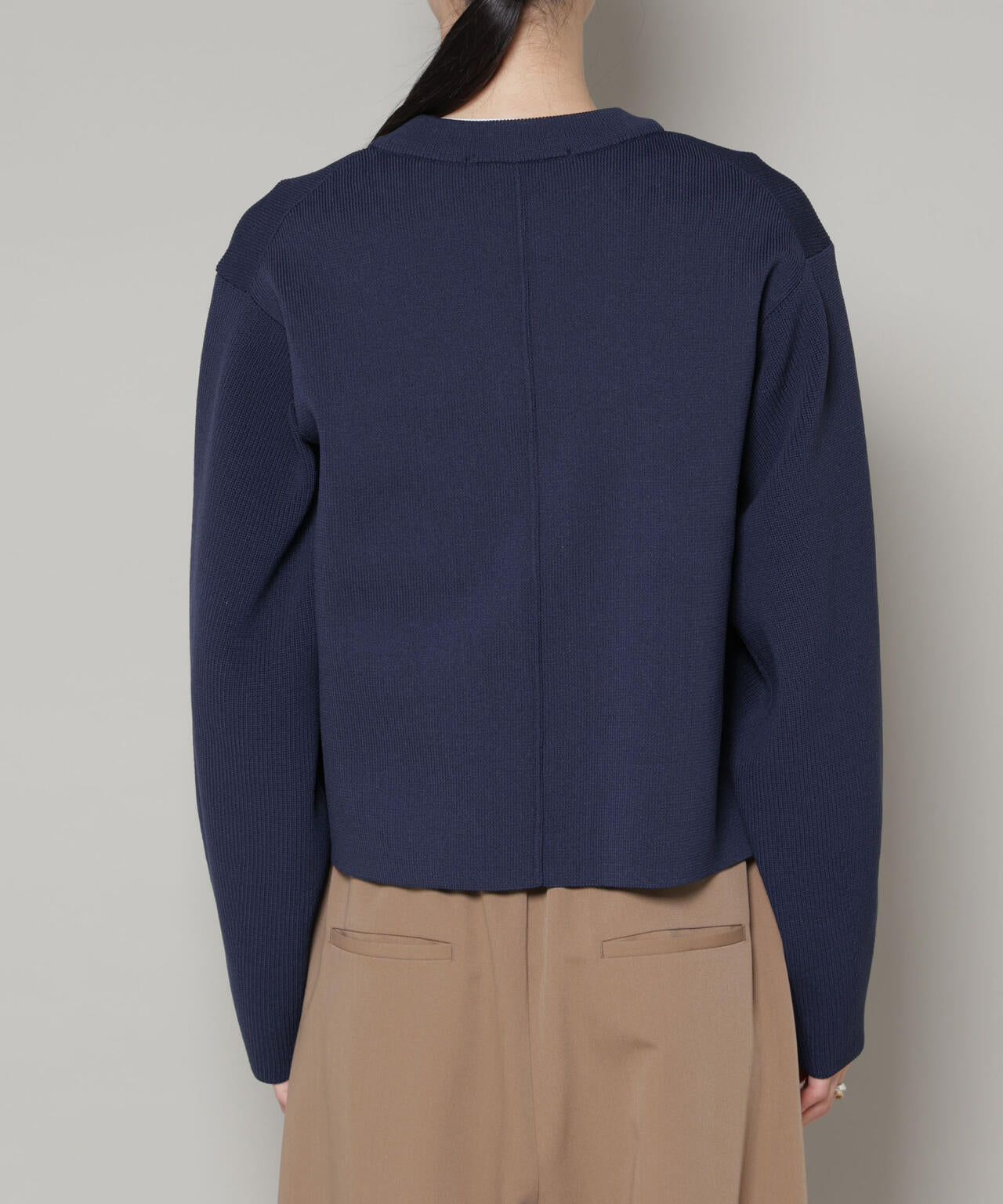 ビッグボタンクルーネックニットカーディガン